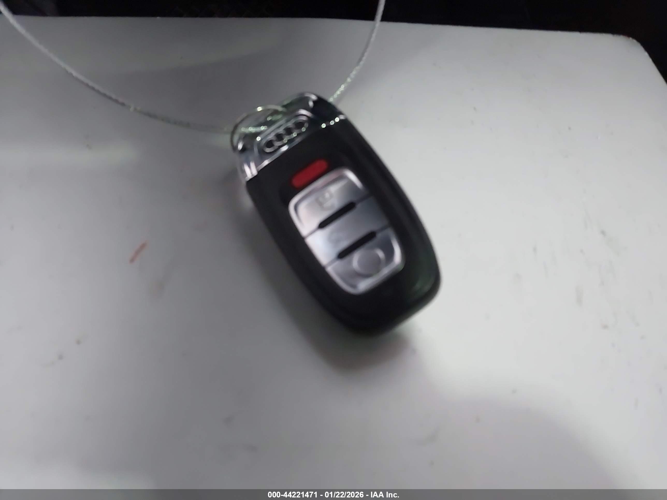 AUDI Q5 image 11