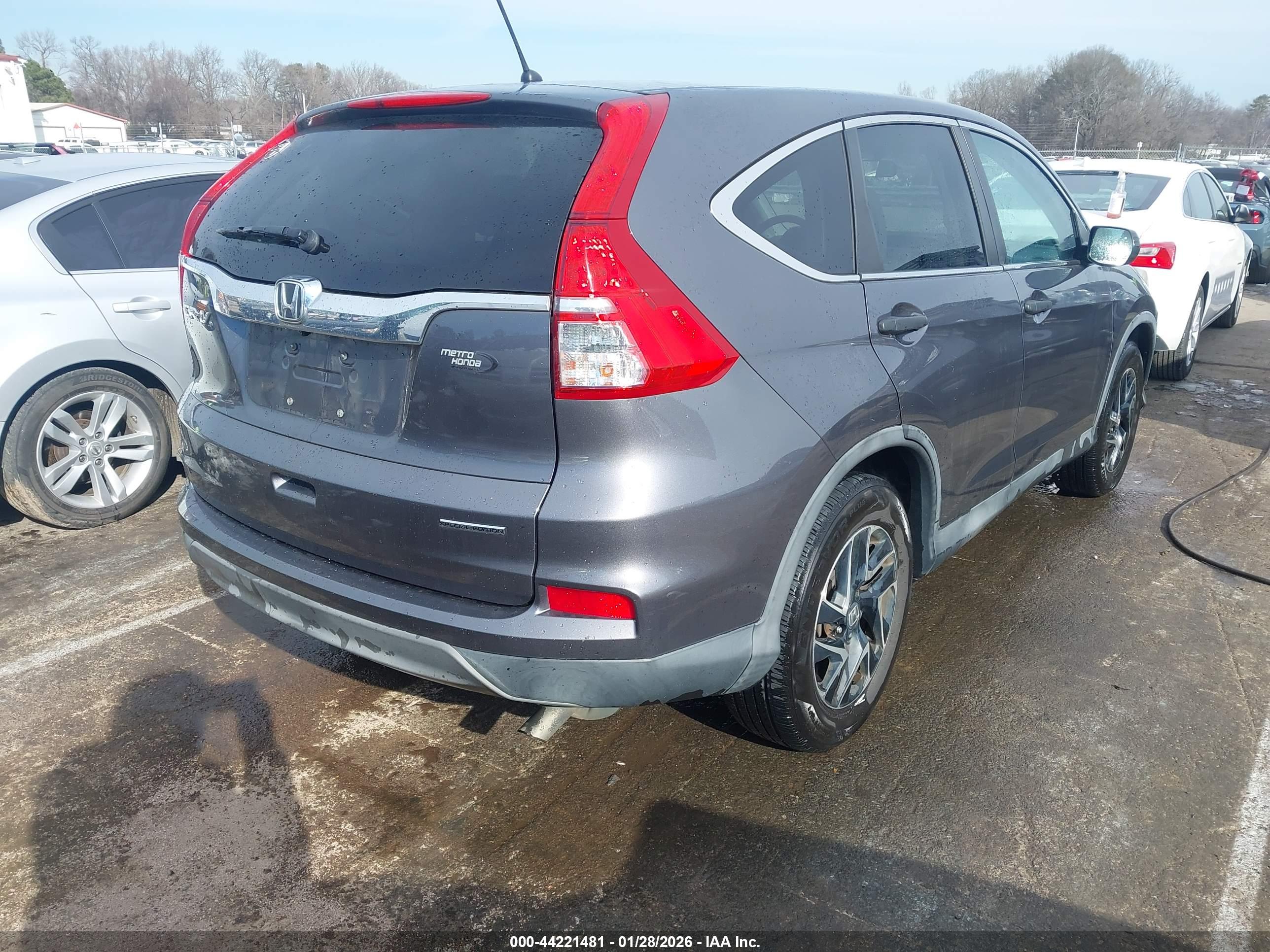 HONDA CR-V image 4