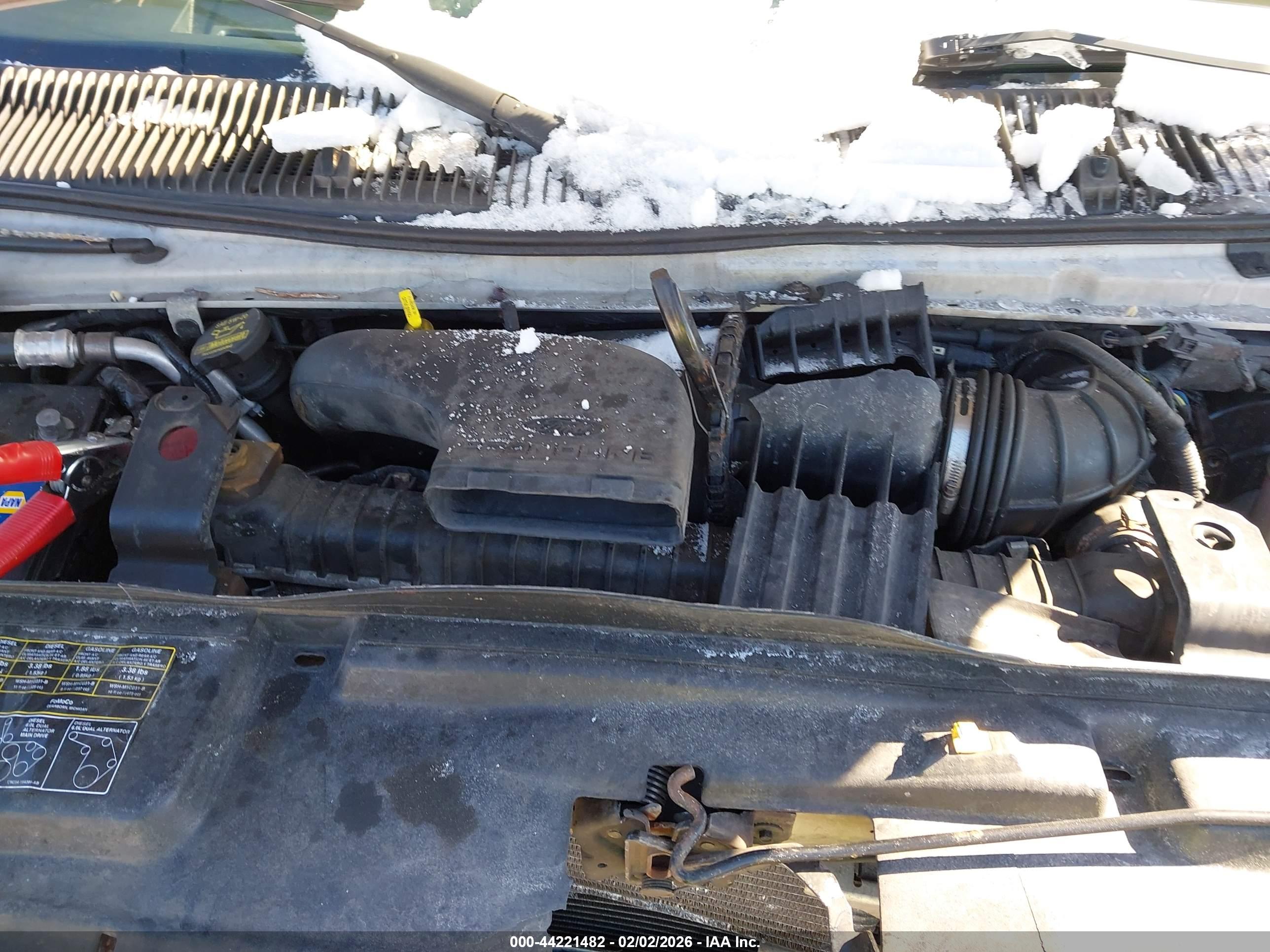 FORD E-350 image 10