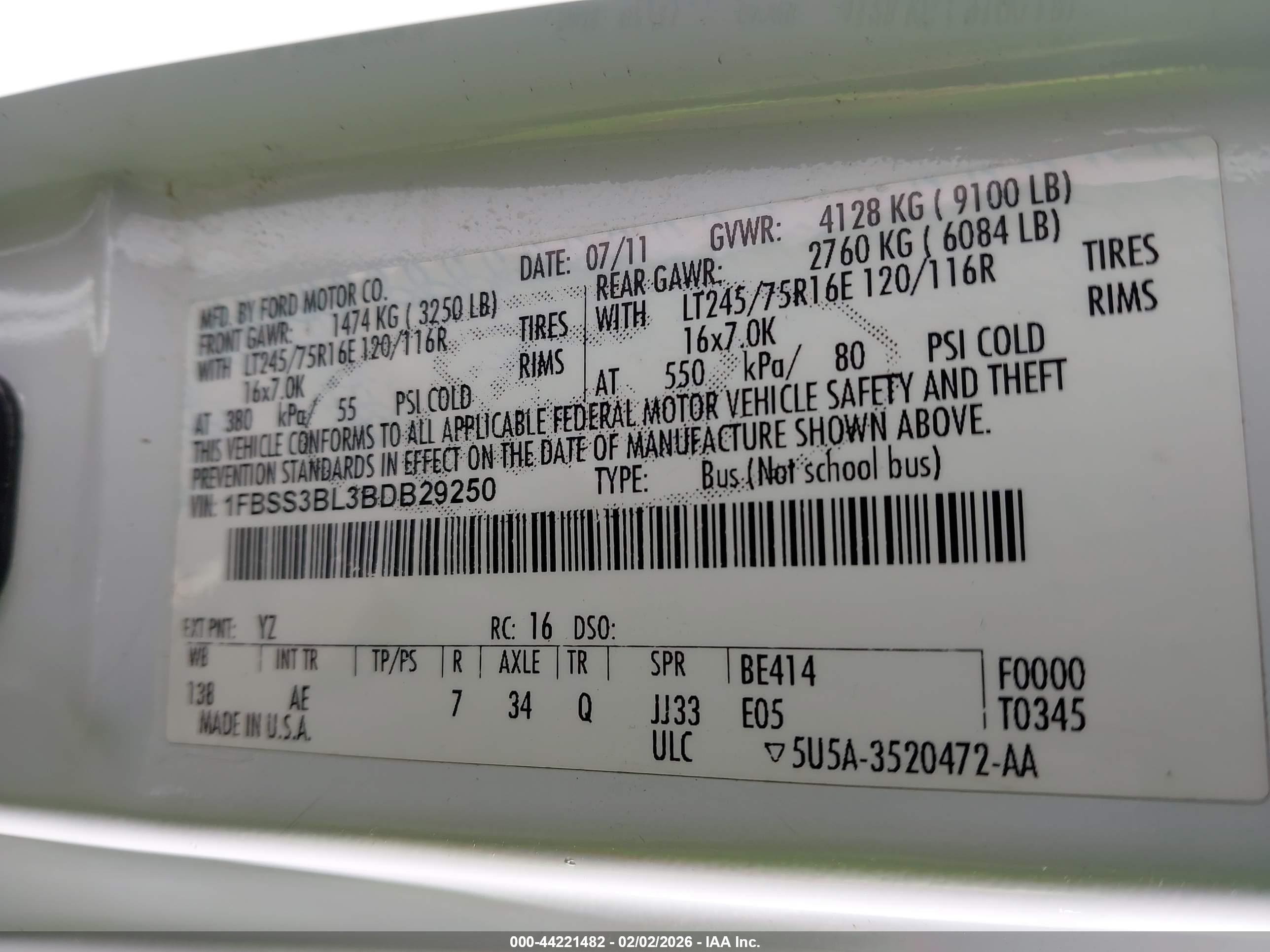 FORD E-350 image 9