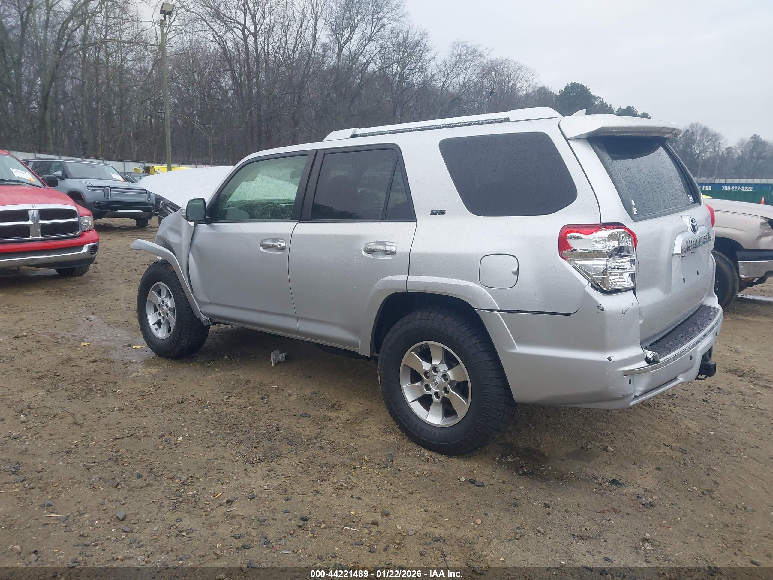 TOYOTA 4RUNNER image 3
