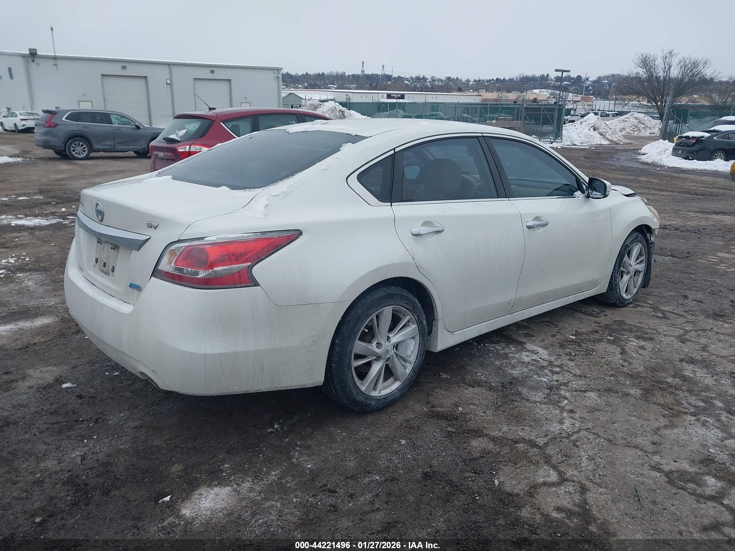 NISSAN ALTIMA image 4