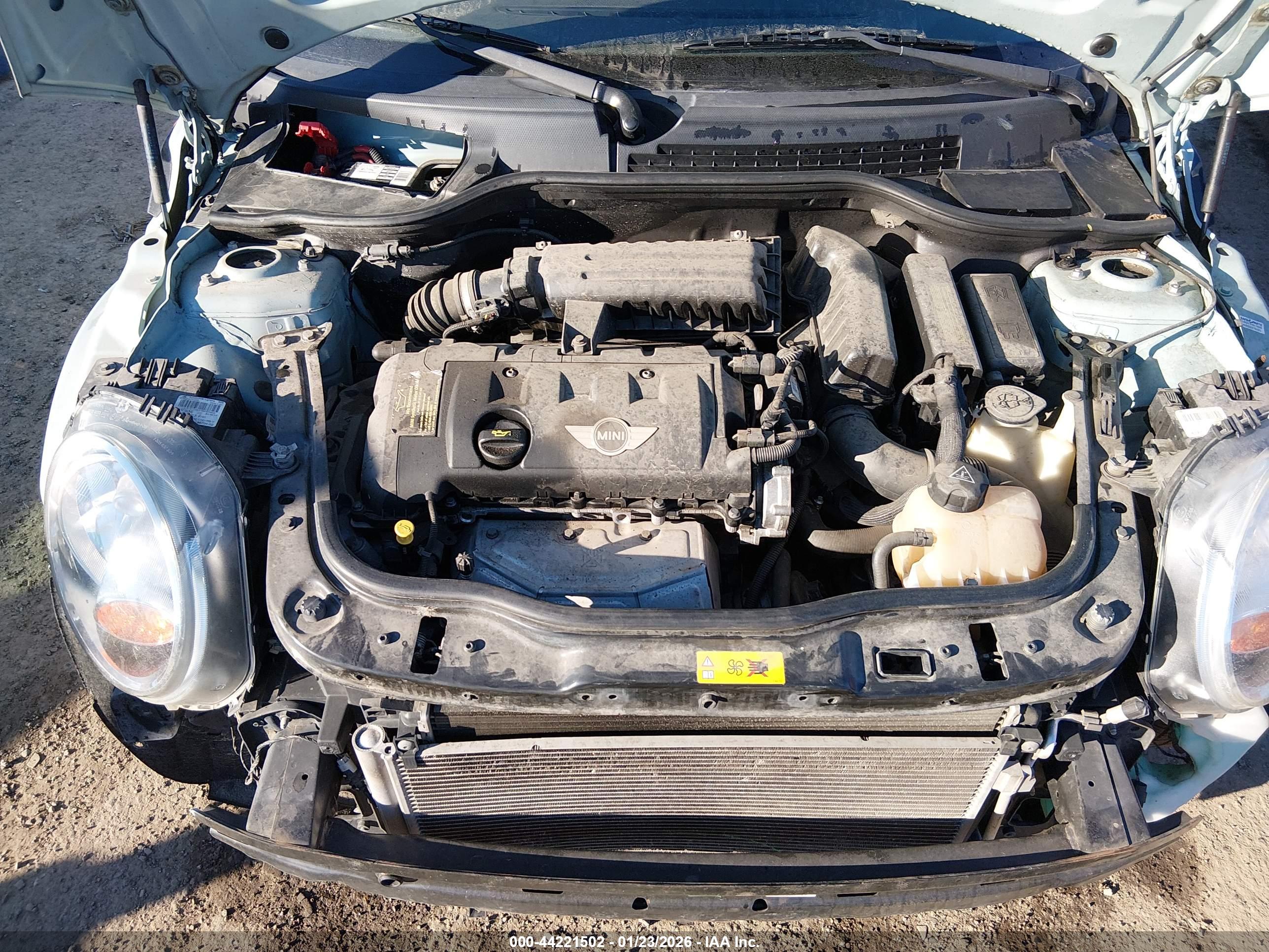 MINI COOPER image 10