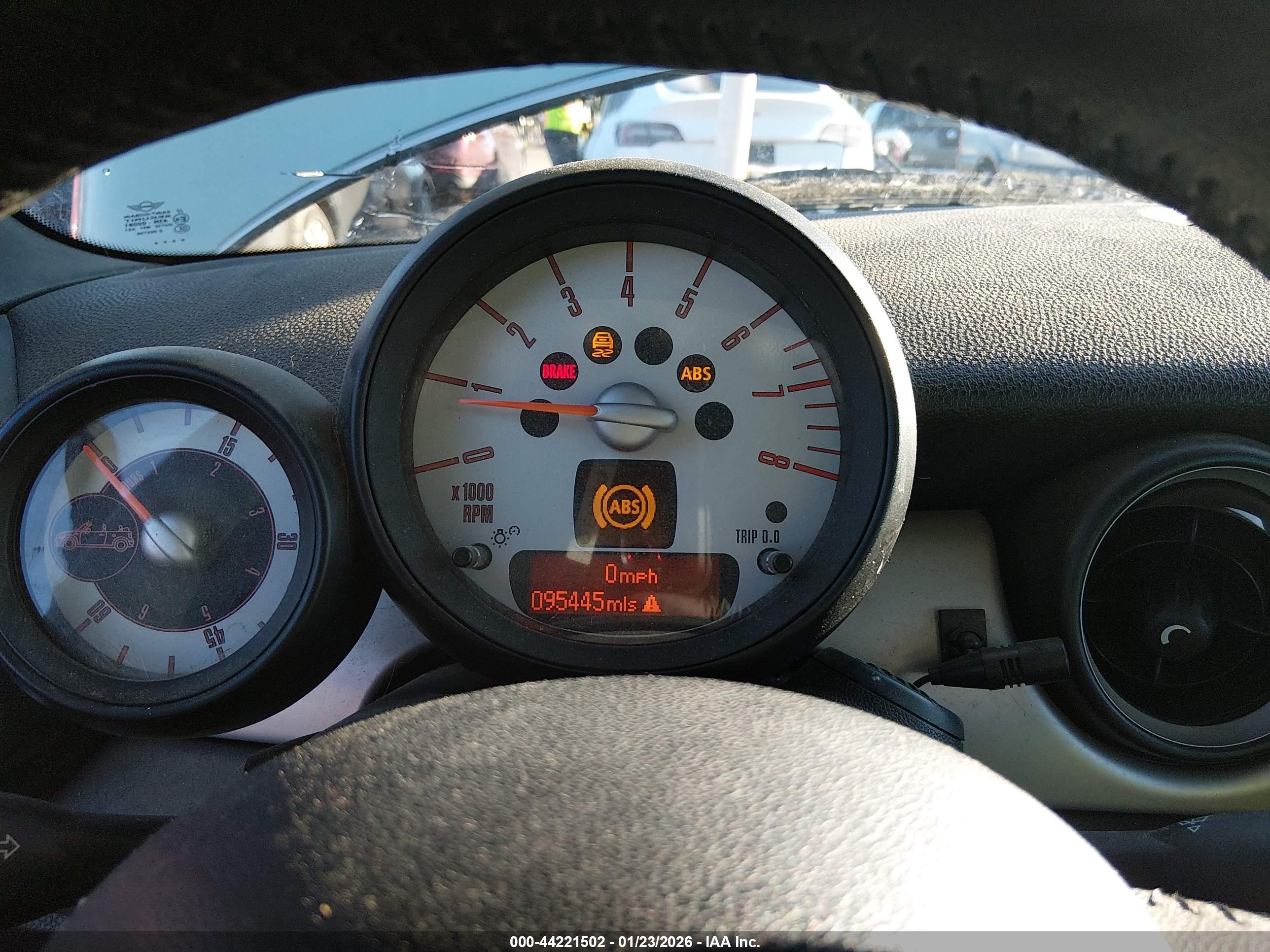 MINI COOPER image 7