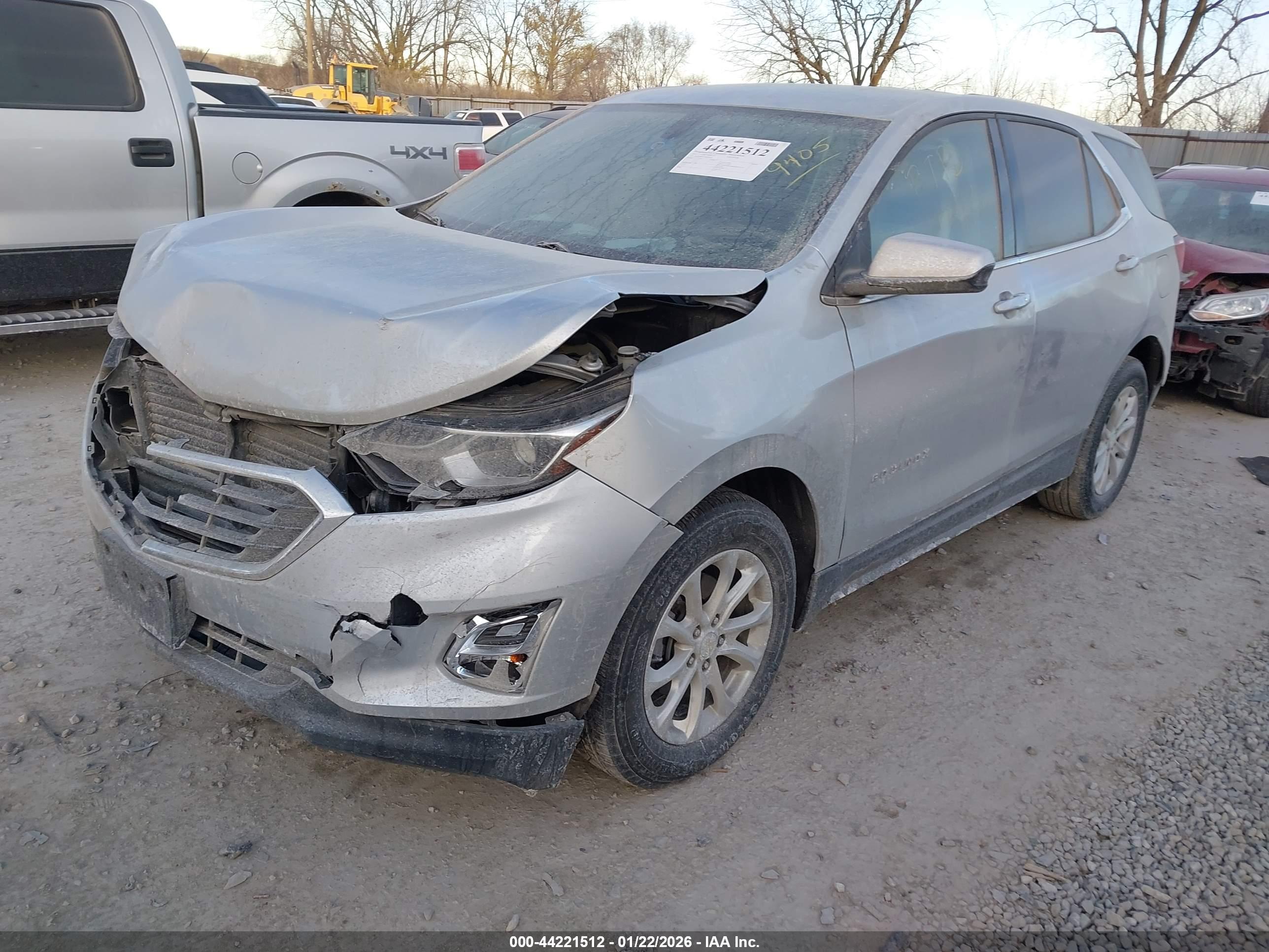 CHEVROLET EQUINOX image 2