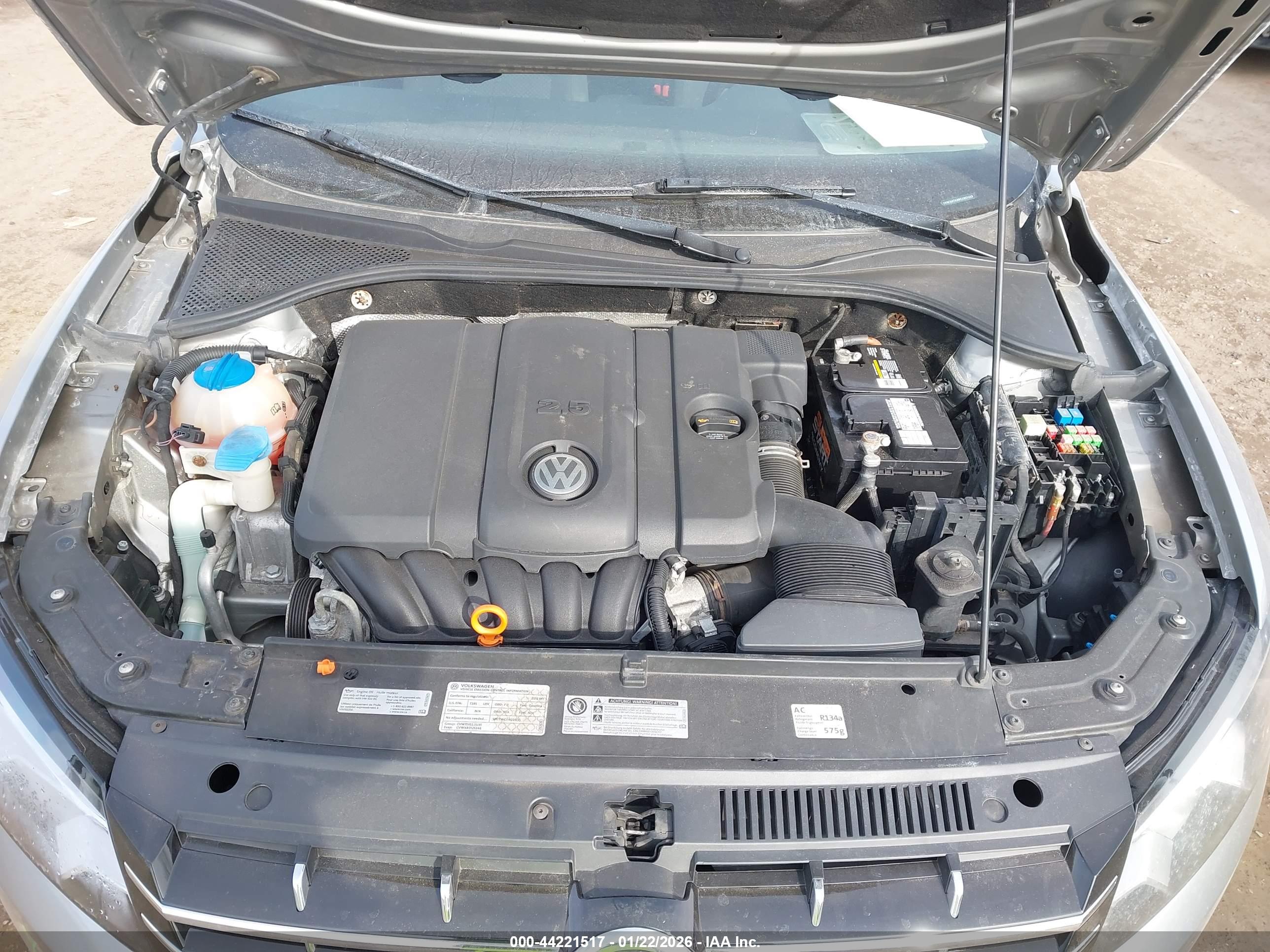 VOLKSWAGEN PASSAT image 10