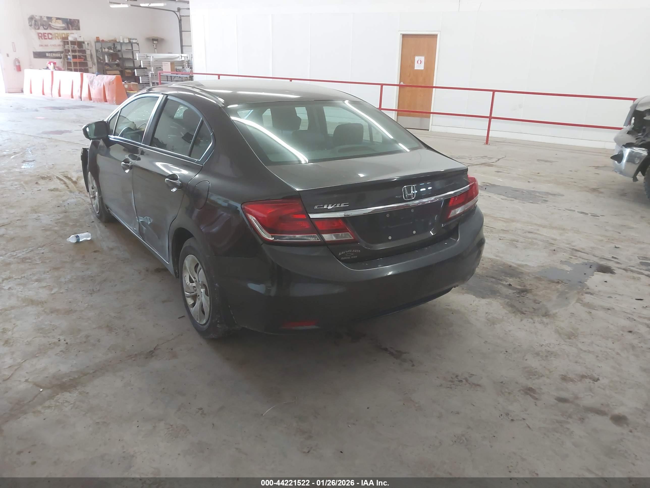 HONDA CIVIC image 3
