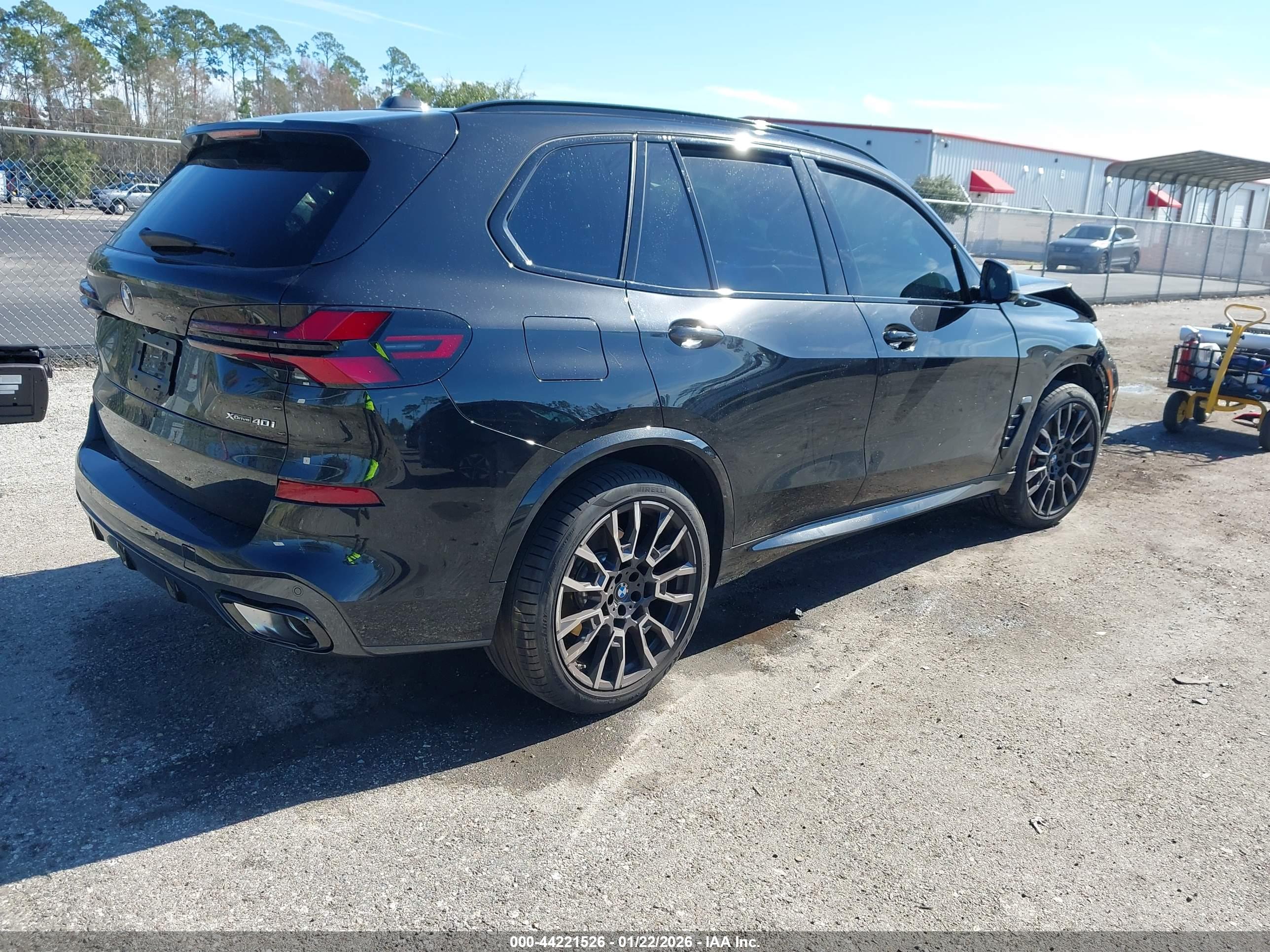 BMW X5 image 4