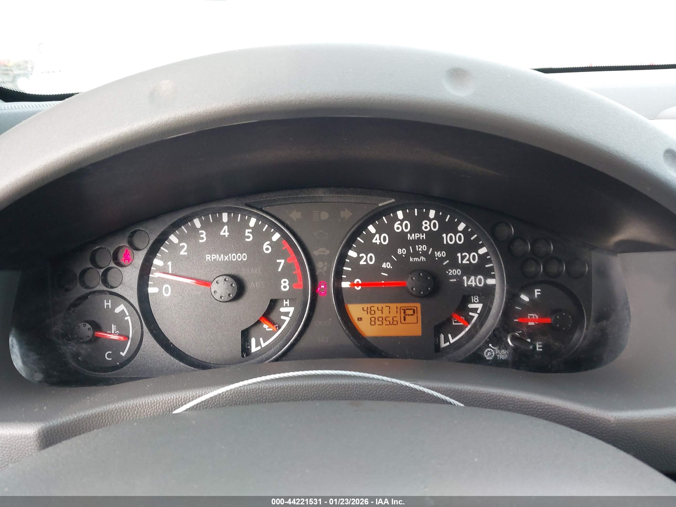 NISSAN FRONTIER image 7