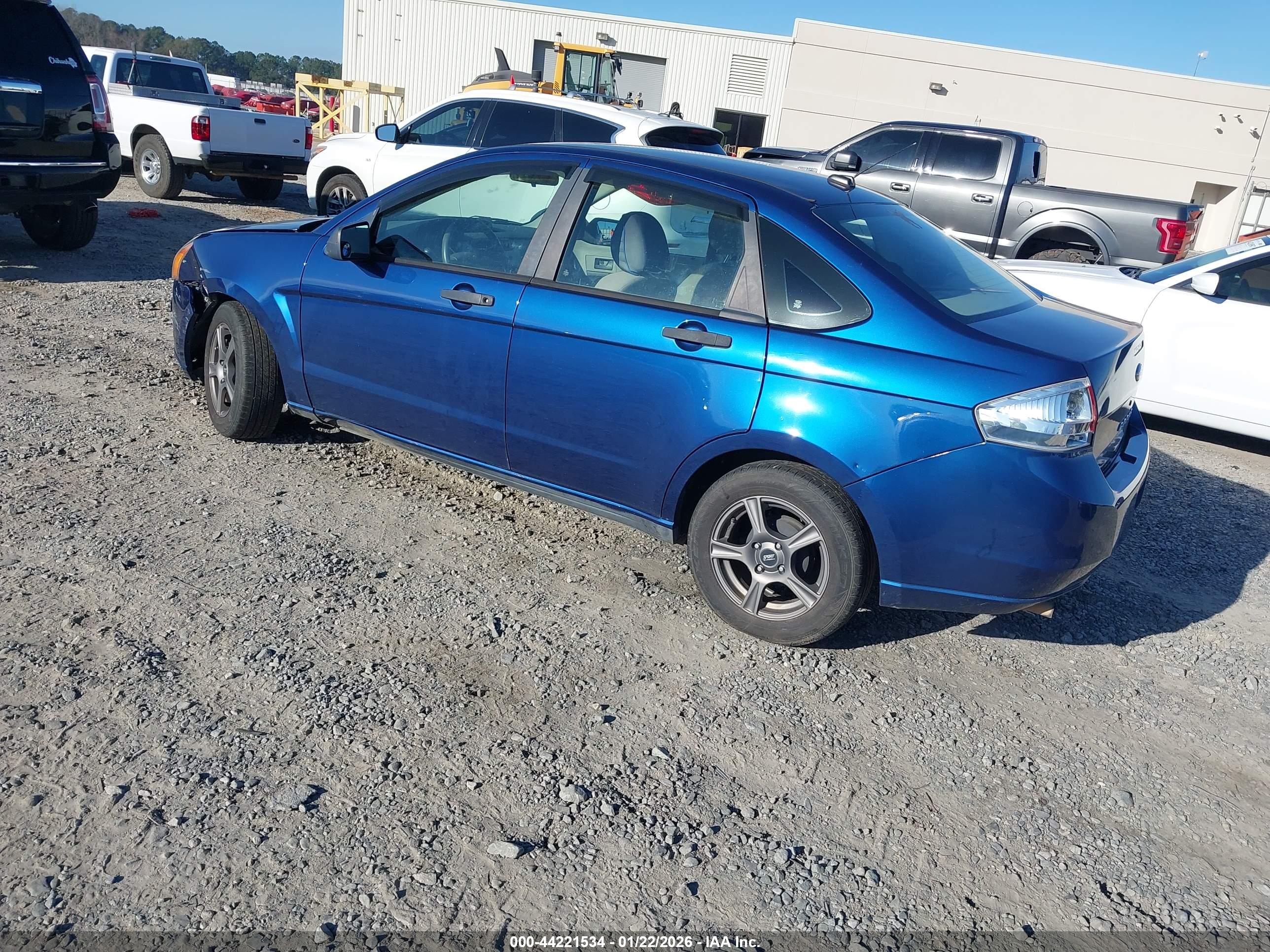 FORD FOCUS image 3