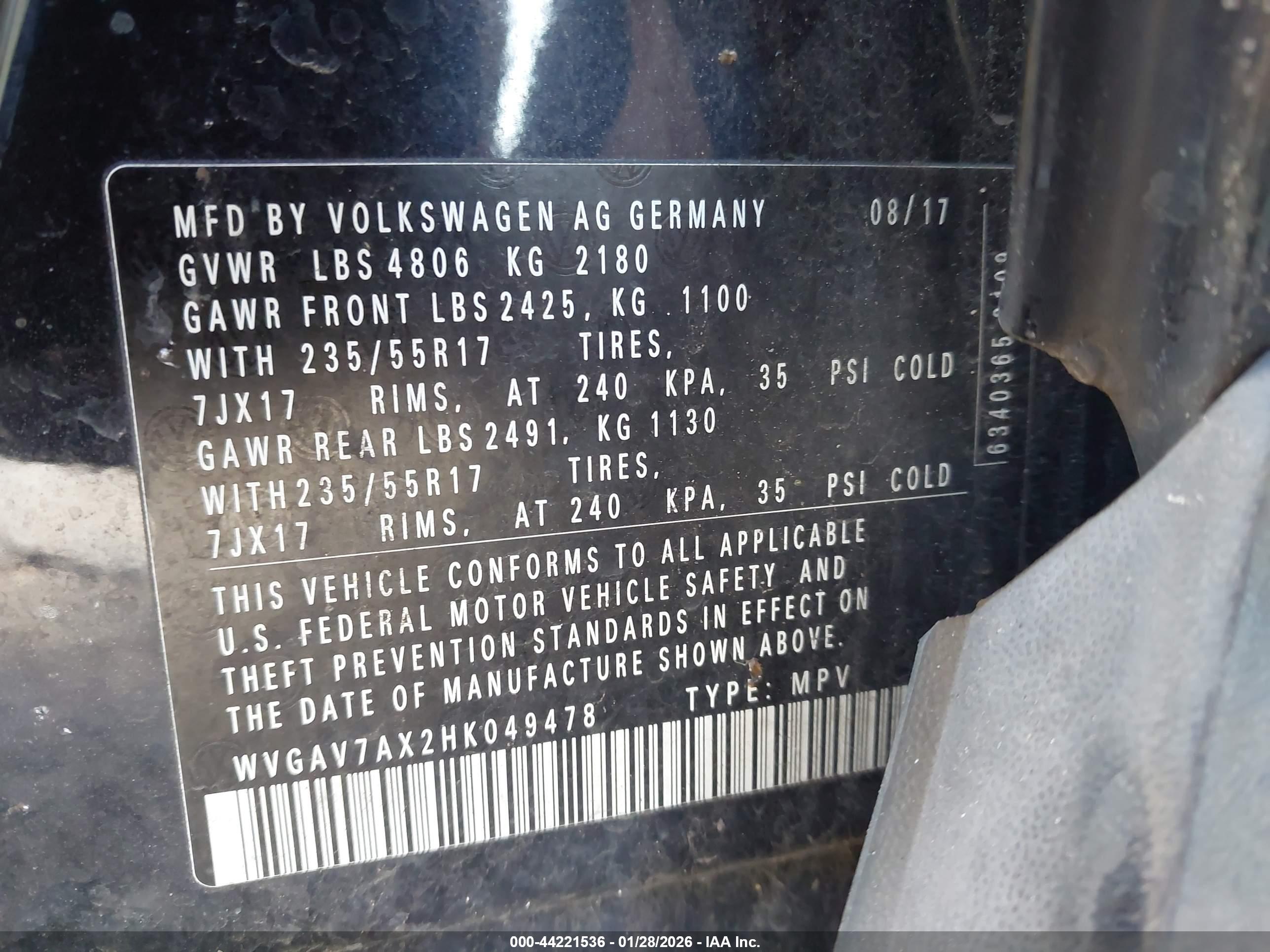 VOLKSWAGEN TIGUAN image 9