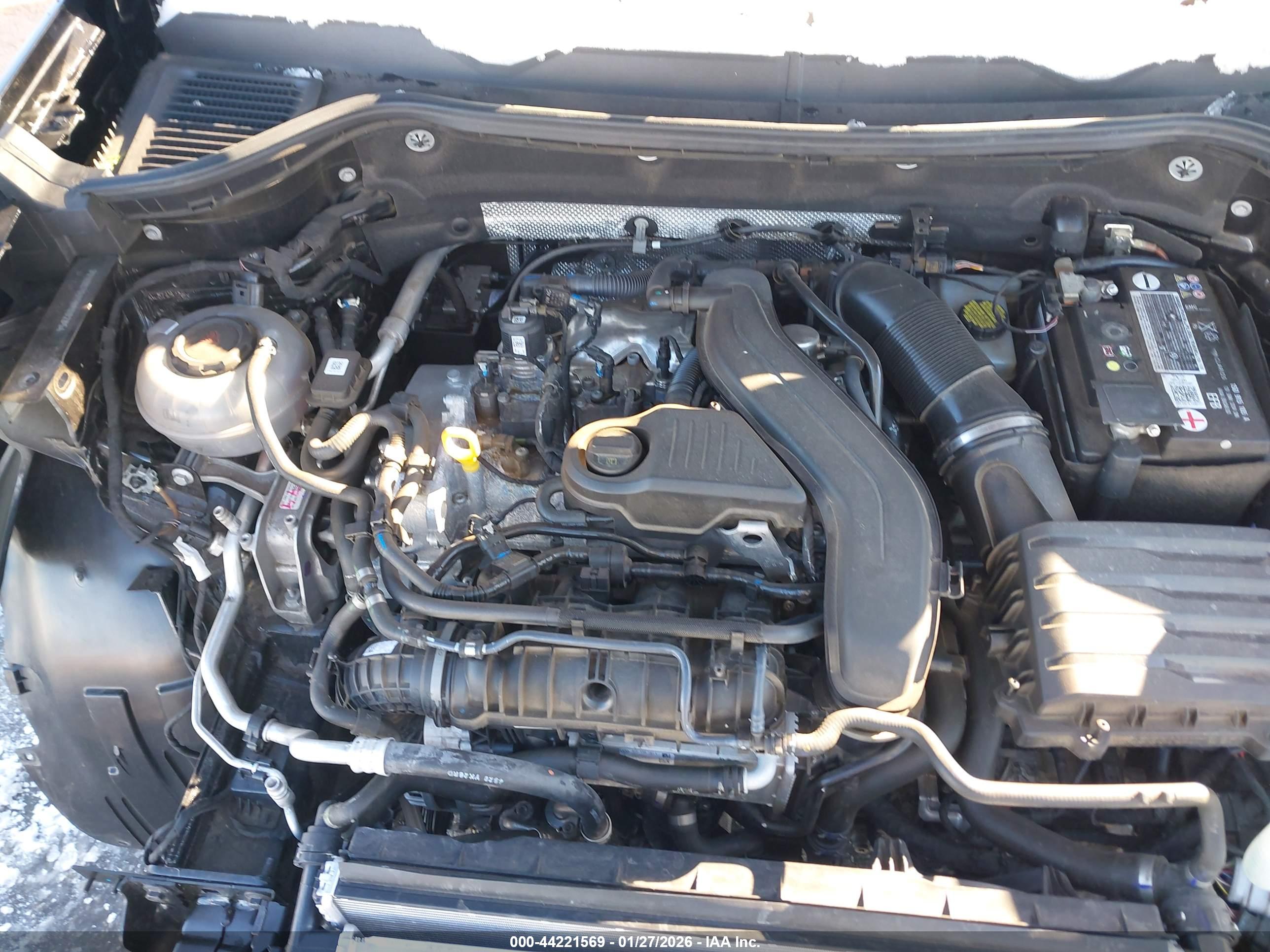 VOLKSWAGEN TAOS image 10