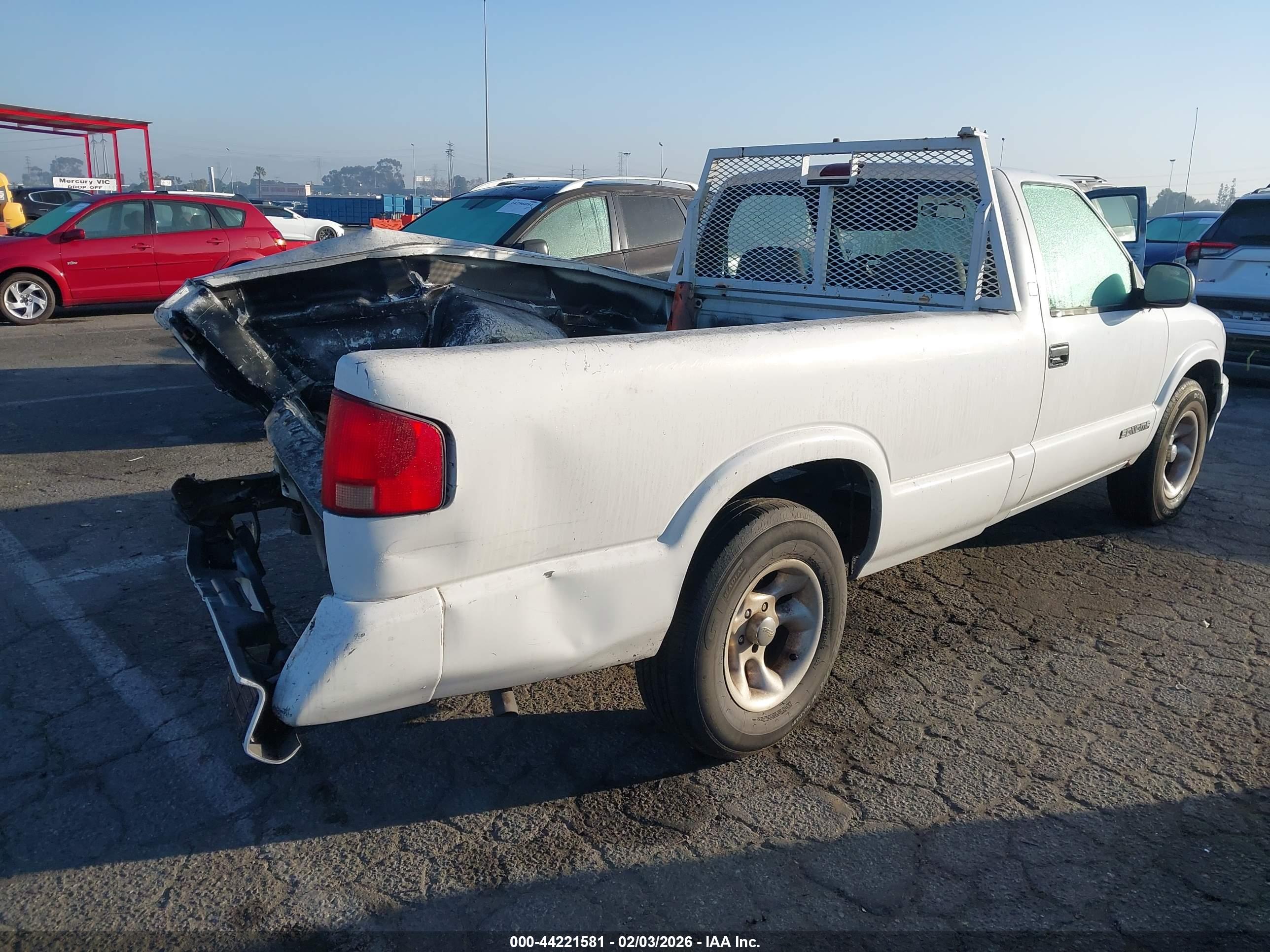 GMC SONOMA image 4