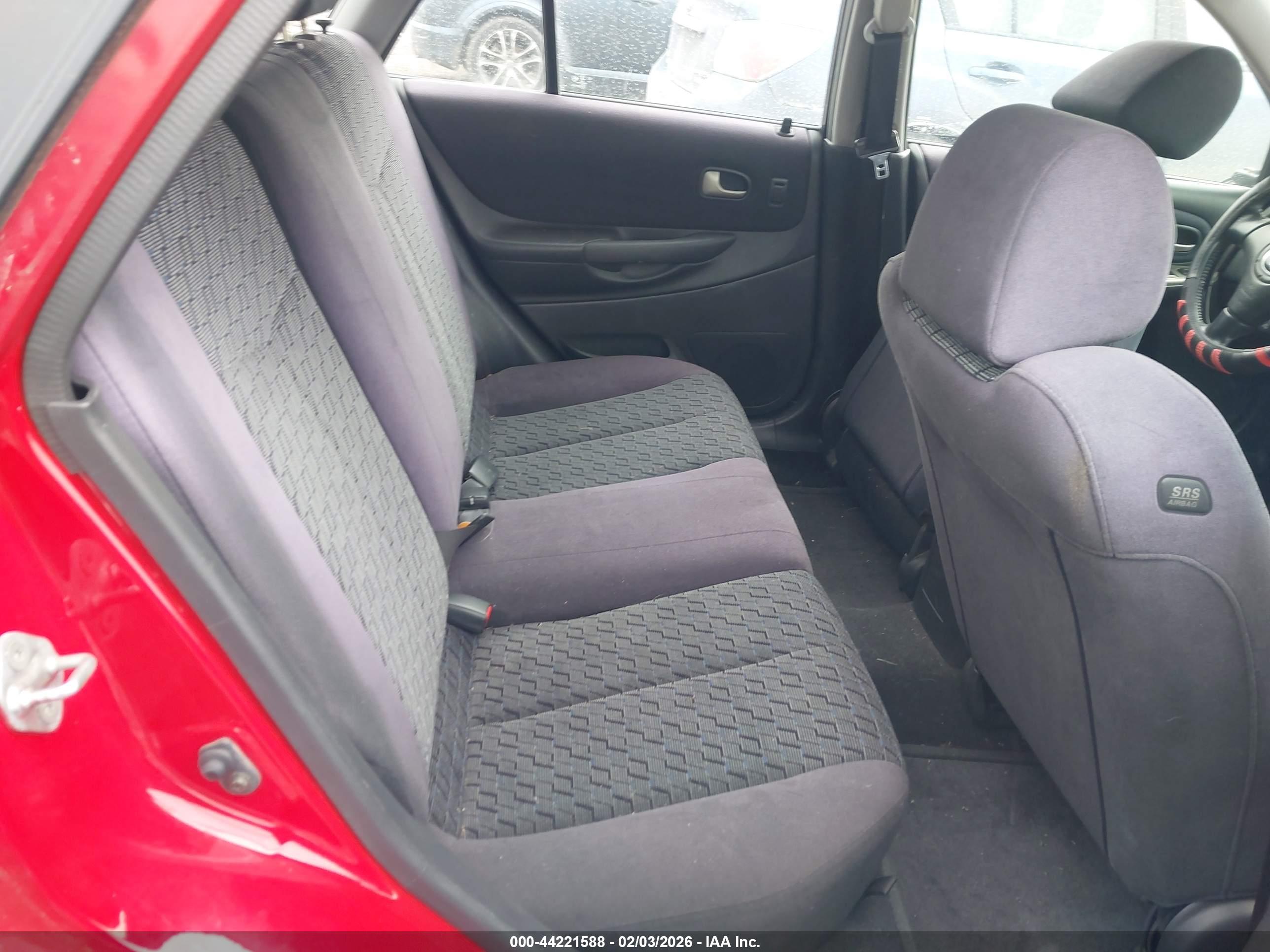 MAZDA PROTEGE5 image 8