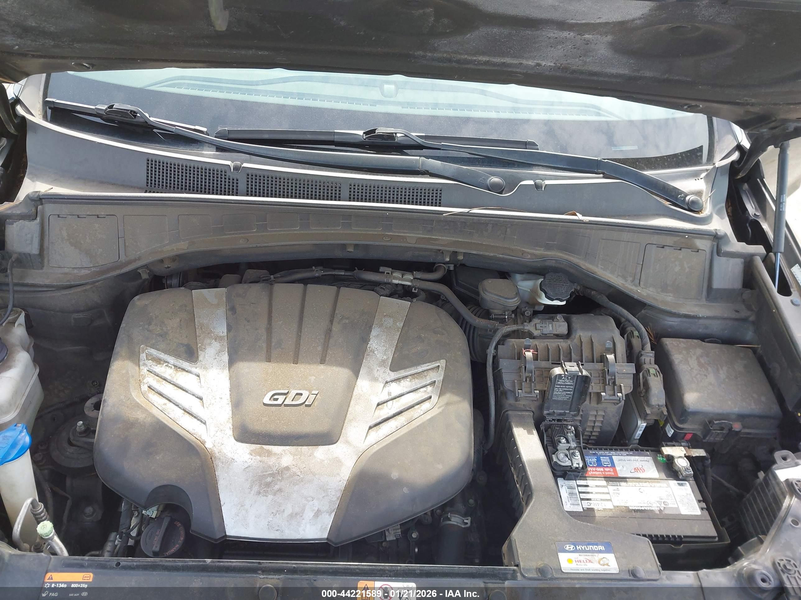 HYUNDAI SANTA image 10
