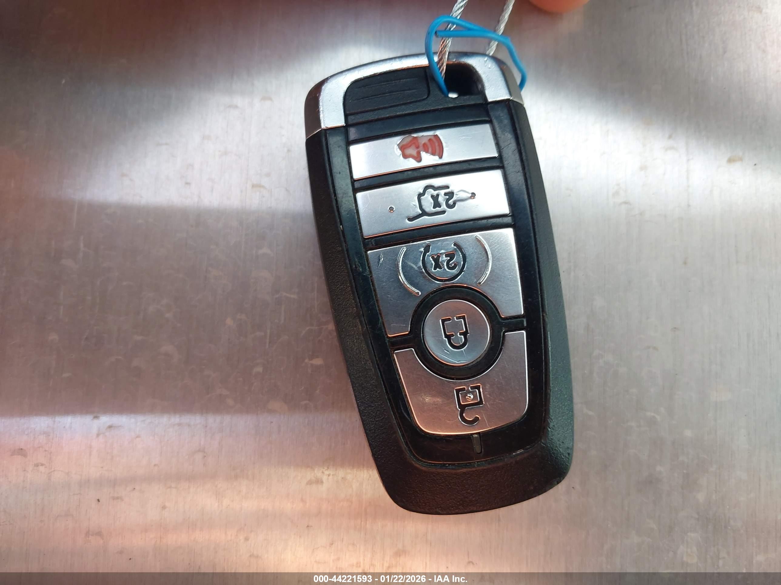 FORD EXPEDITION image 11