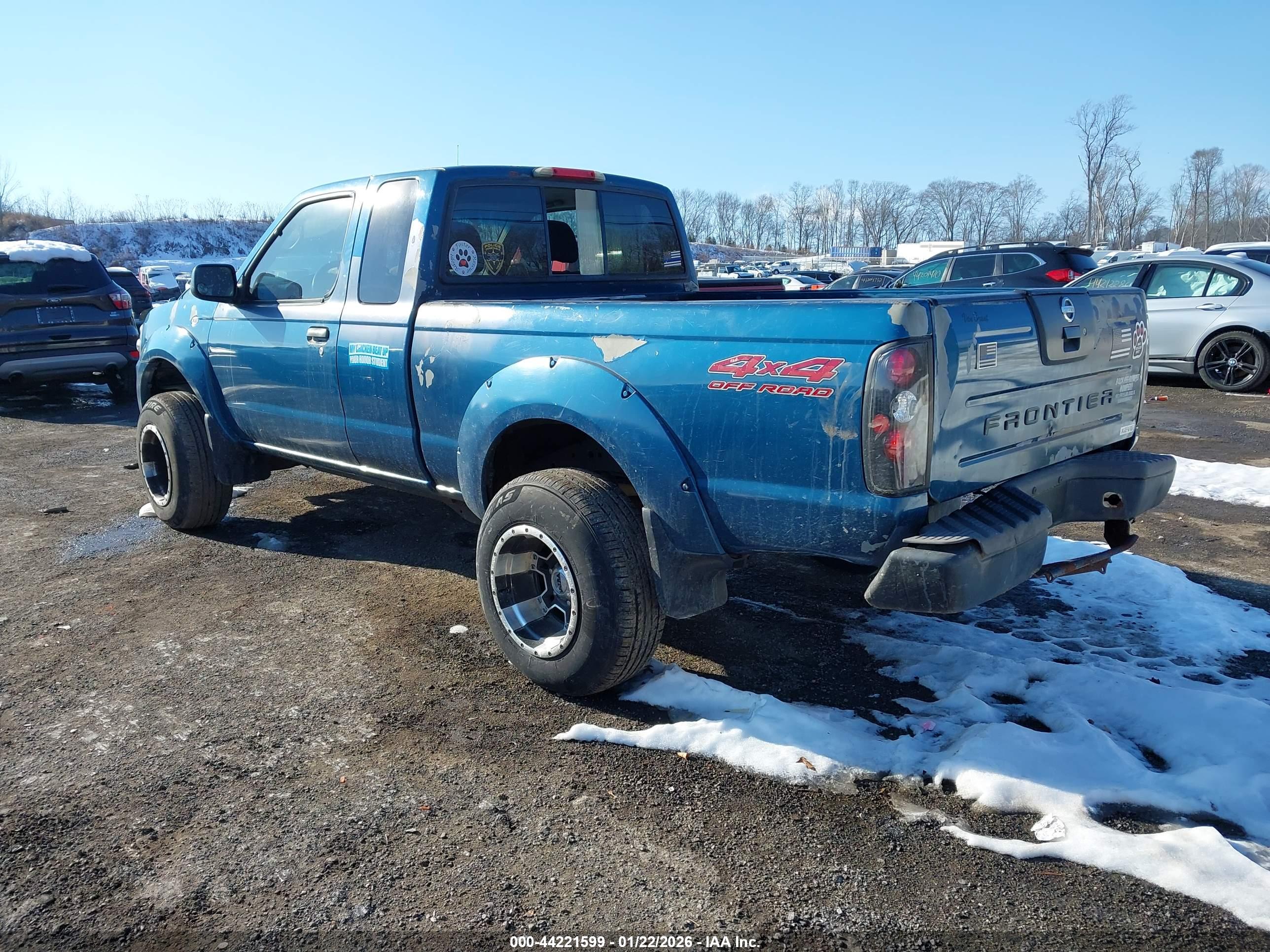 NISSAN FRONTIER image 3