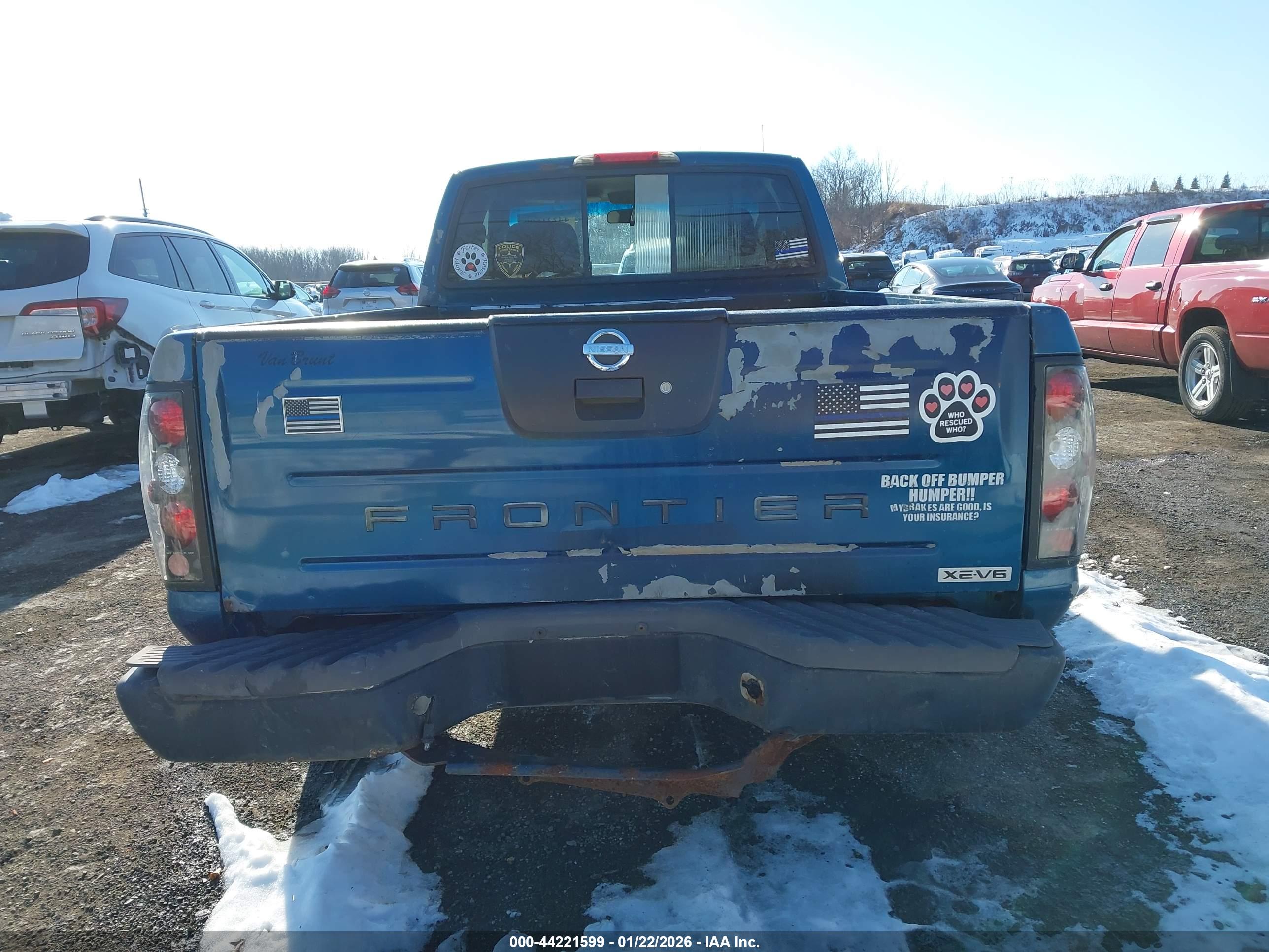 NISSAN FRONTIER image 6