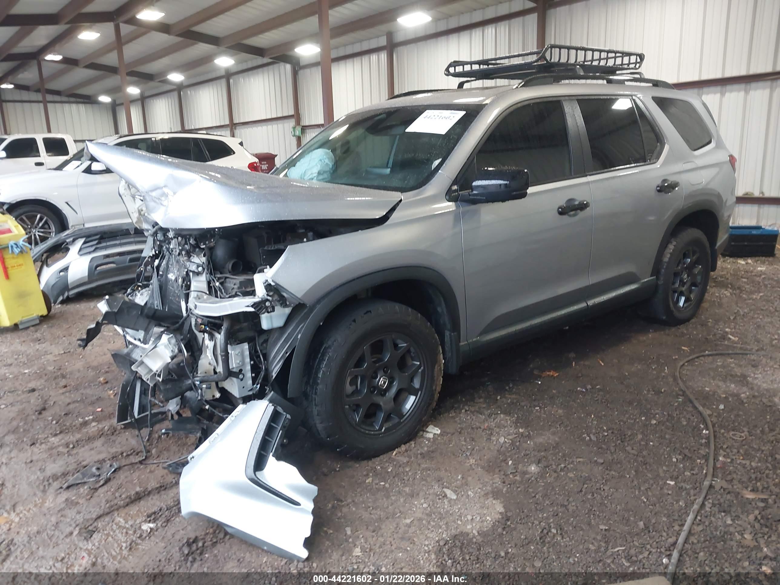 HONDA PILOT image 2