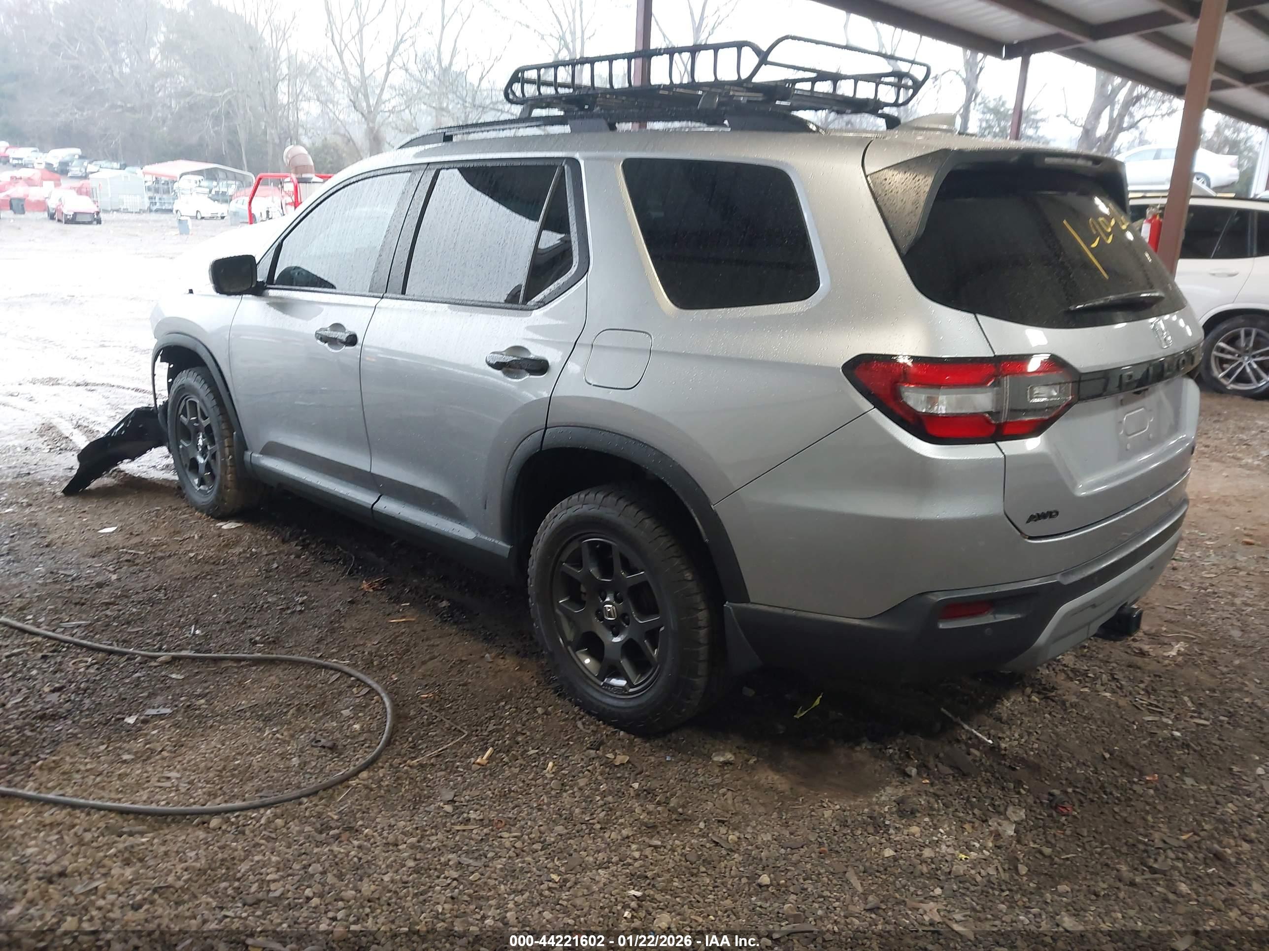 HONDA PILOT image 3