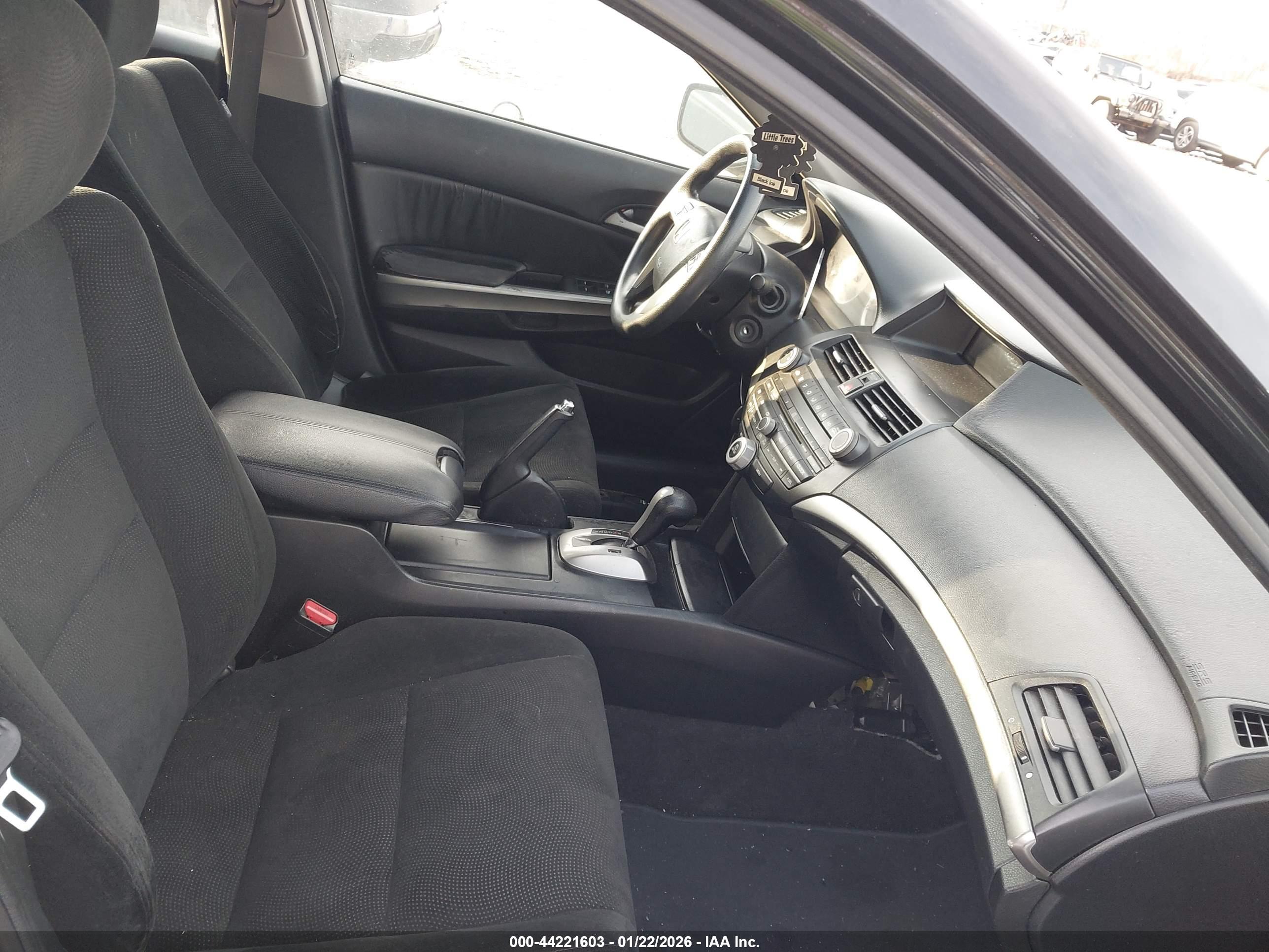 HONDA ACCORD image 5