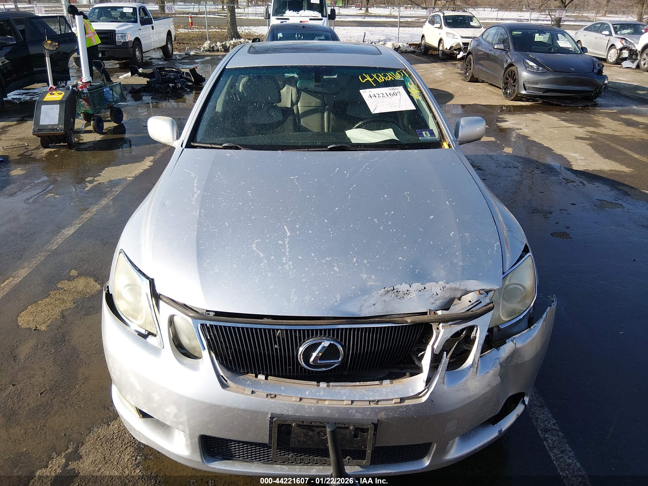 LEXUS GS image 6