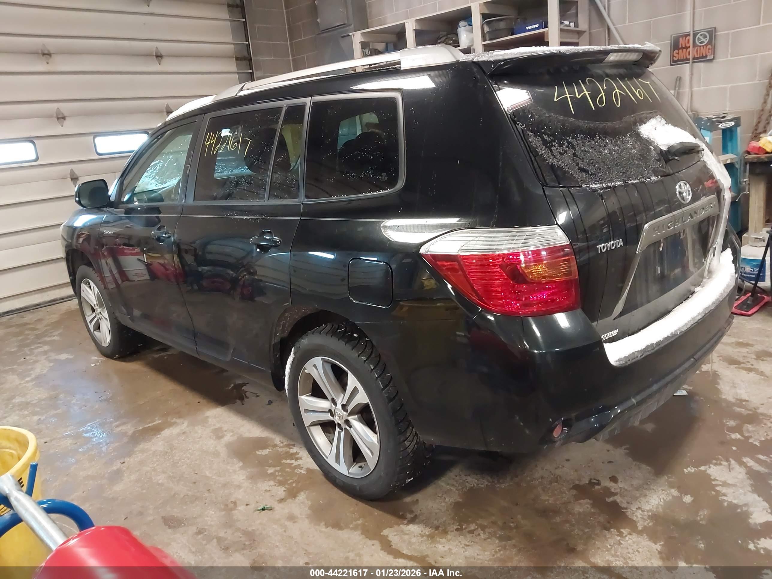 TOYOTA HIGHLANDER image 3