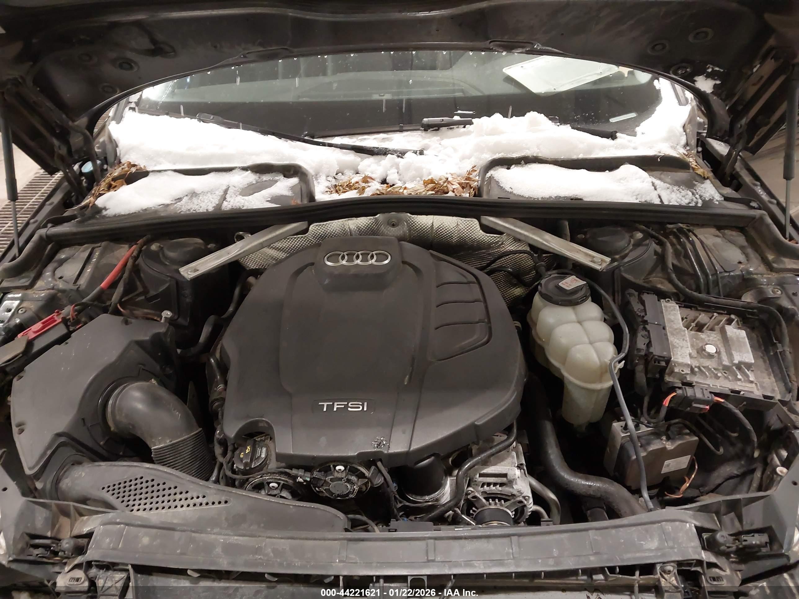 AUDI A4 image 10