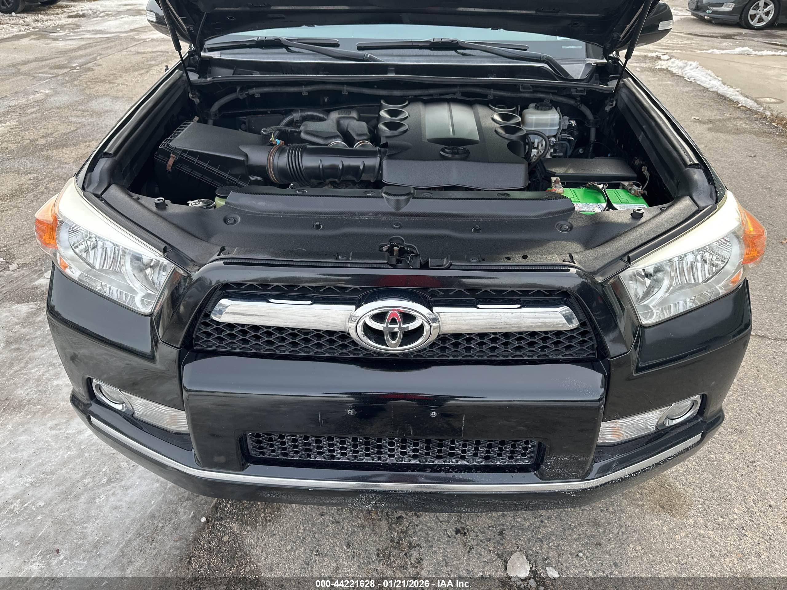 TOYOTA 4RUNNER image 10