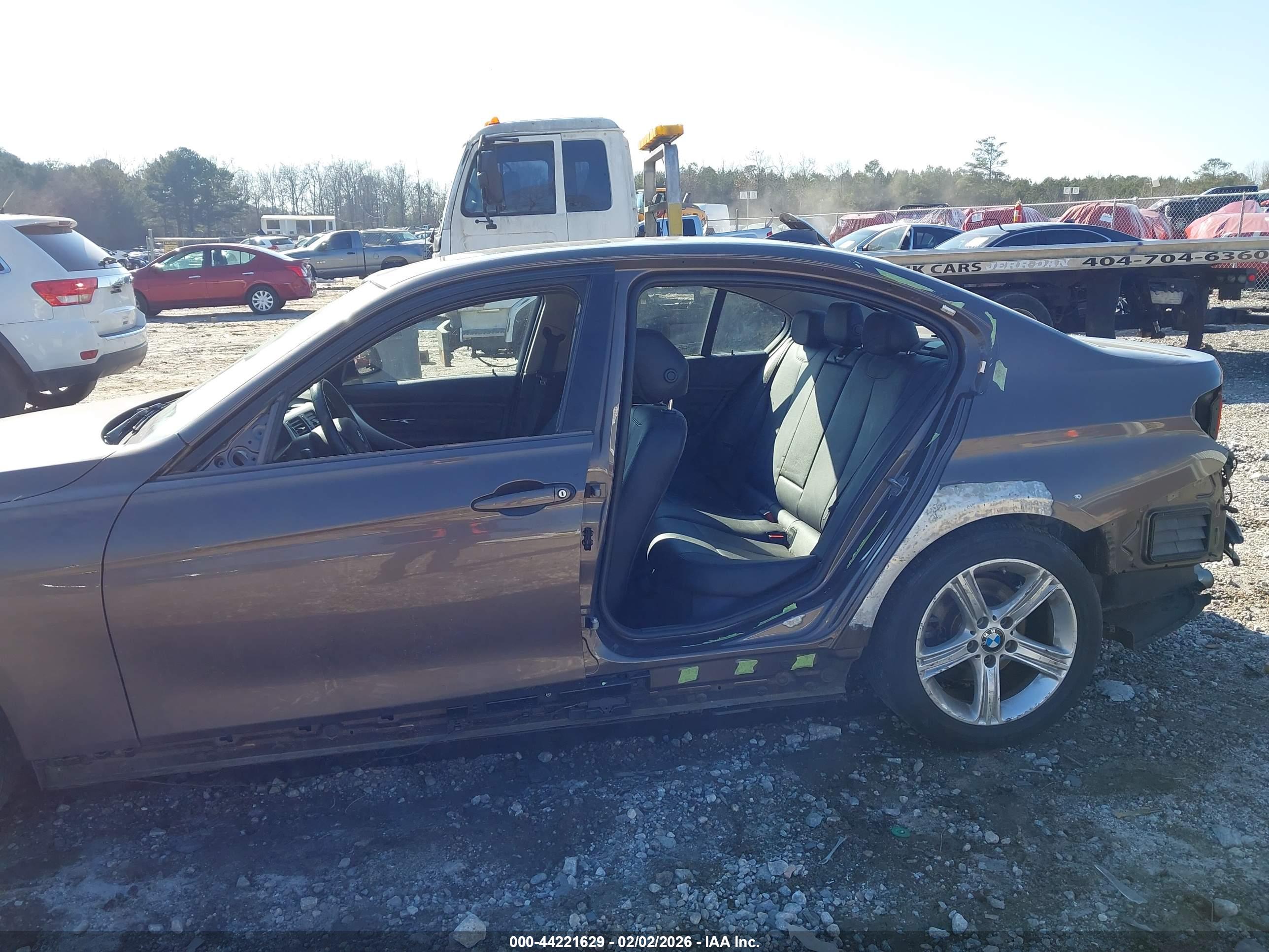 BMW 328I image 6
