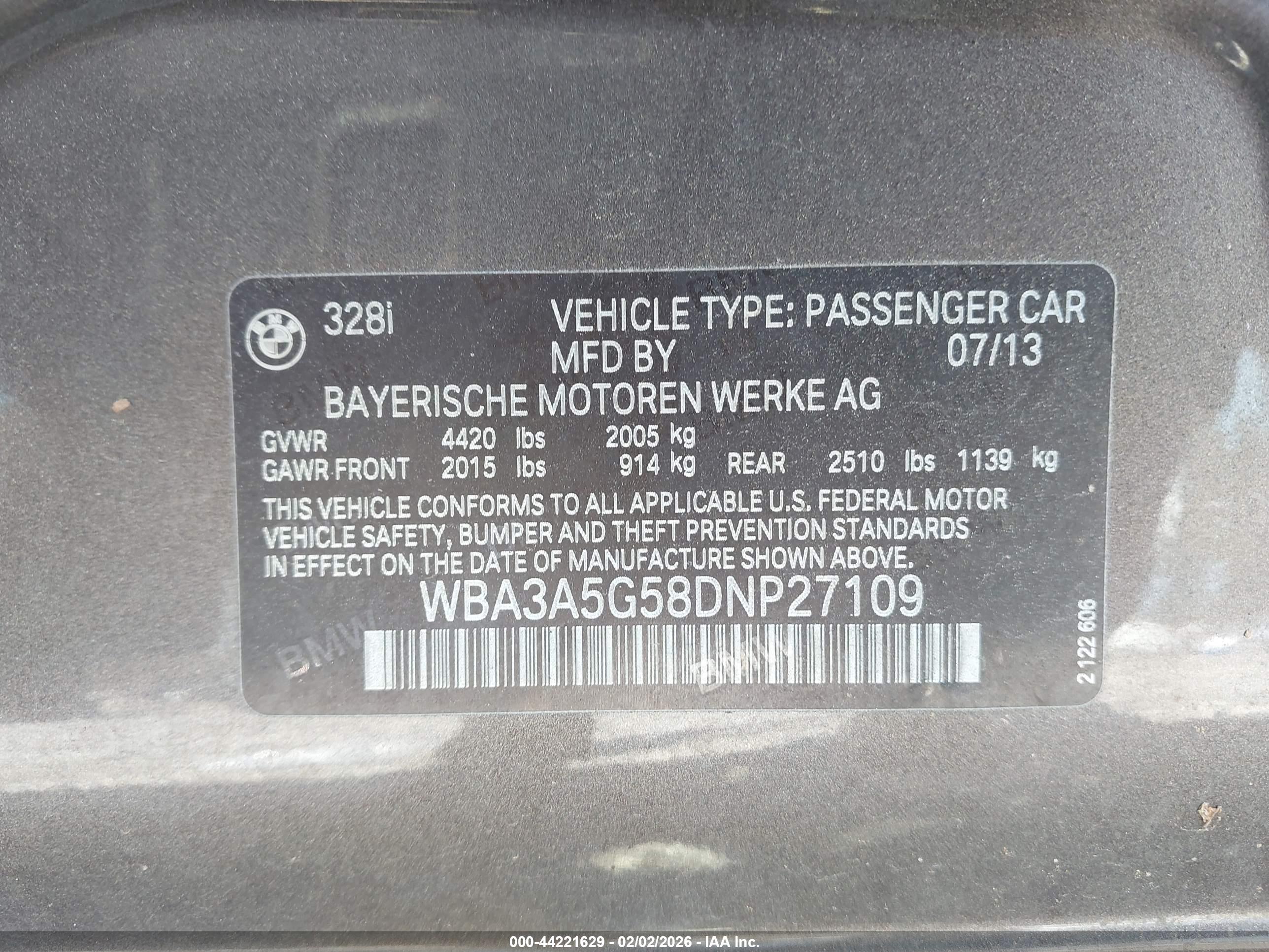 BMW 328I image 9
