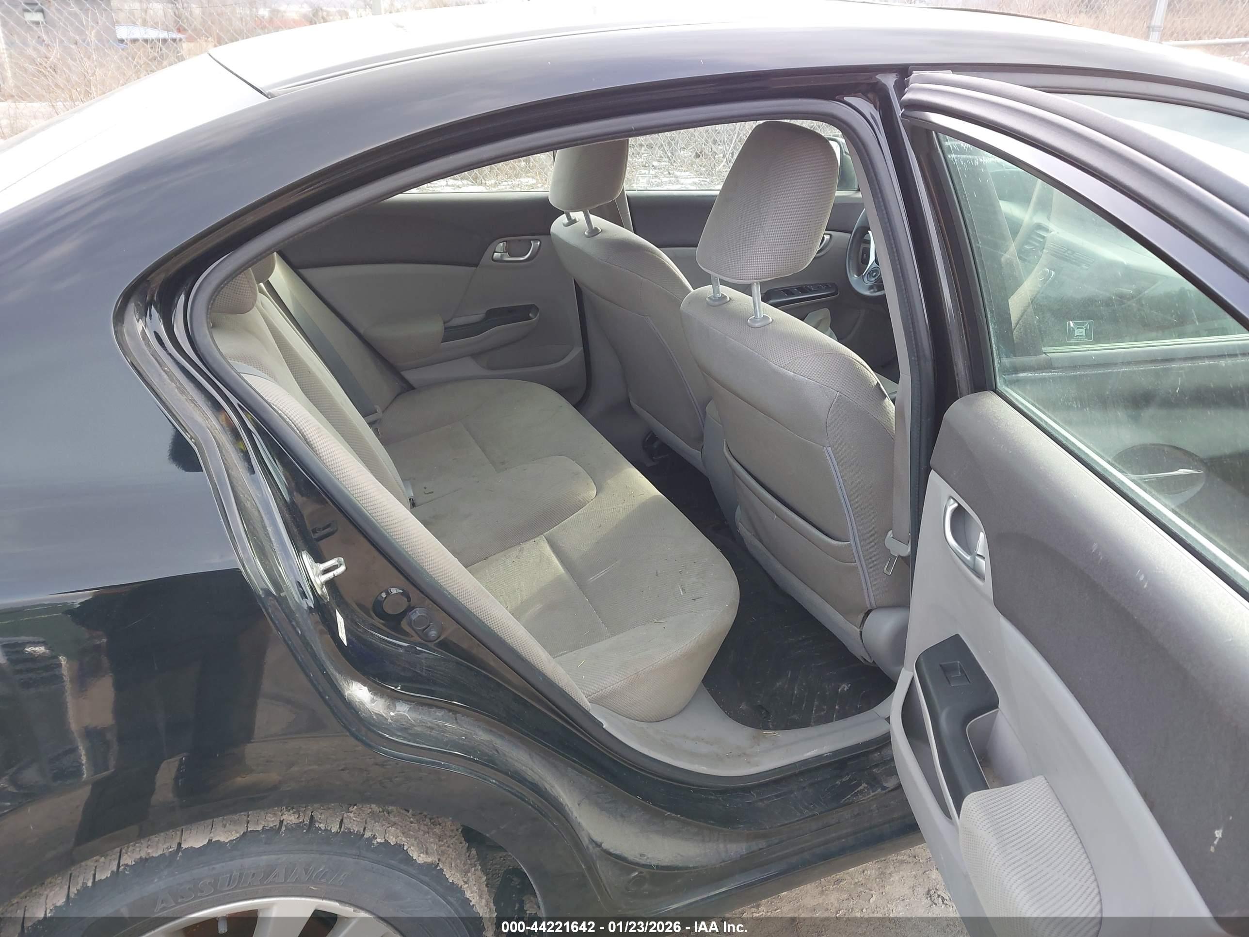 HONDA CIVIC image 8