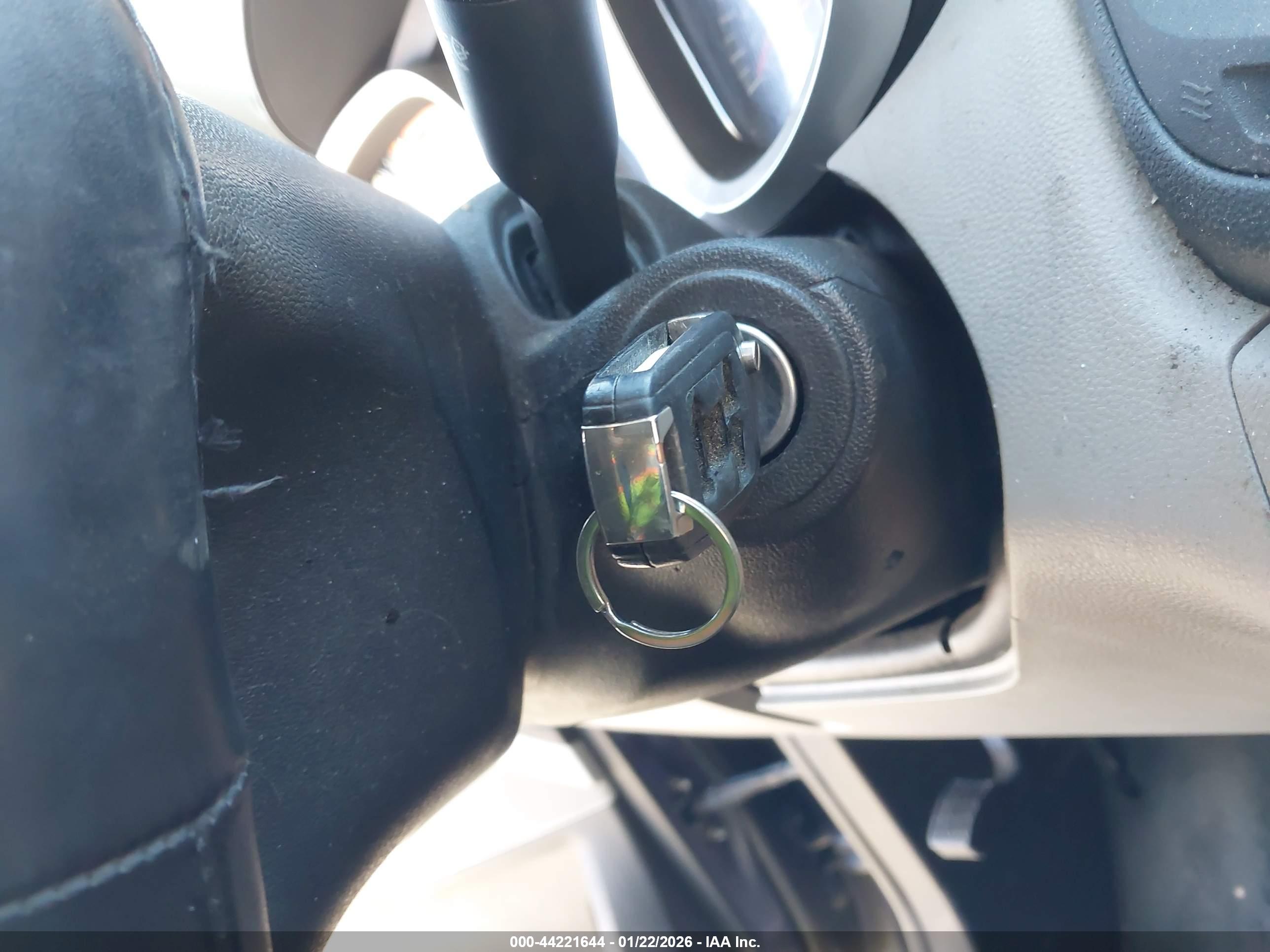 CHEVROLET EQUINOX image 11