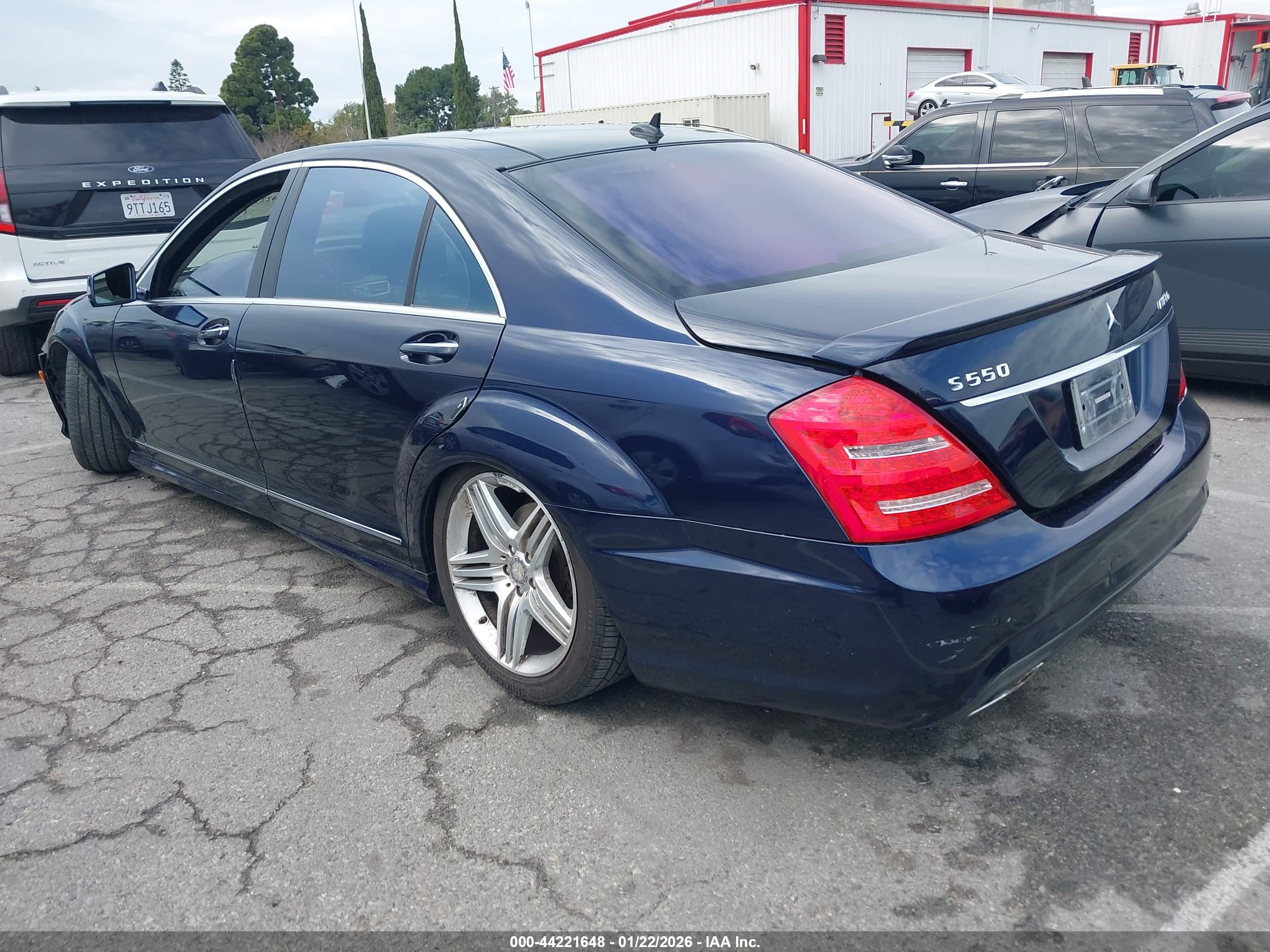 MERCEDES-BENZ S image 3