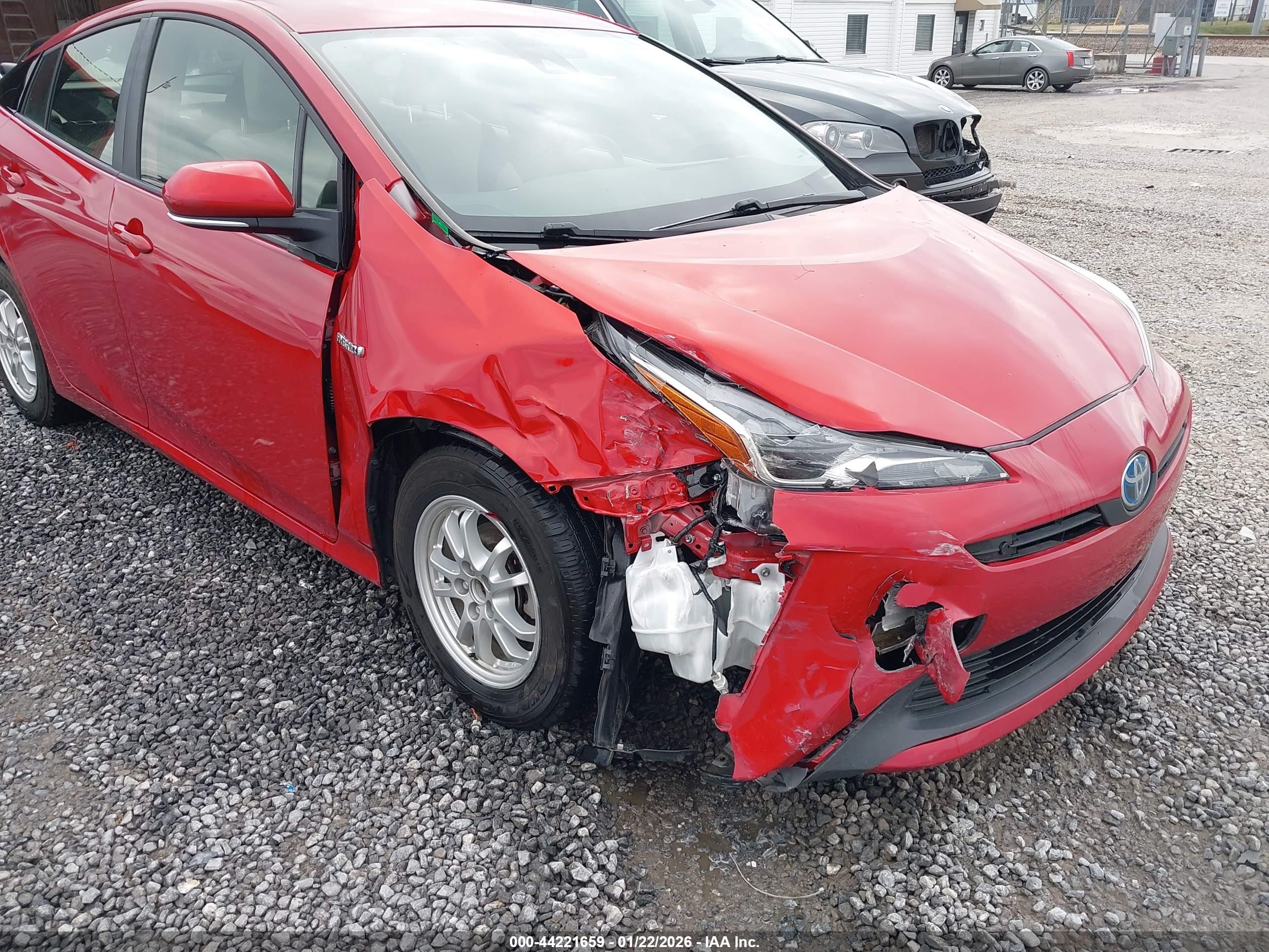TOYOTA PRIUS image 6