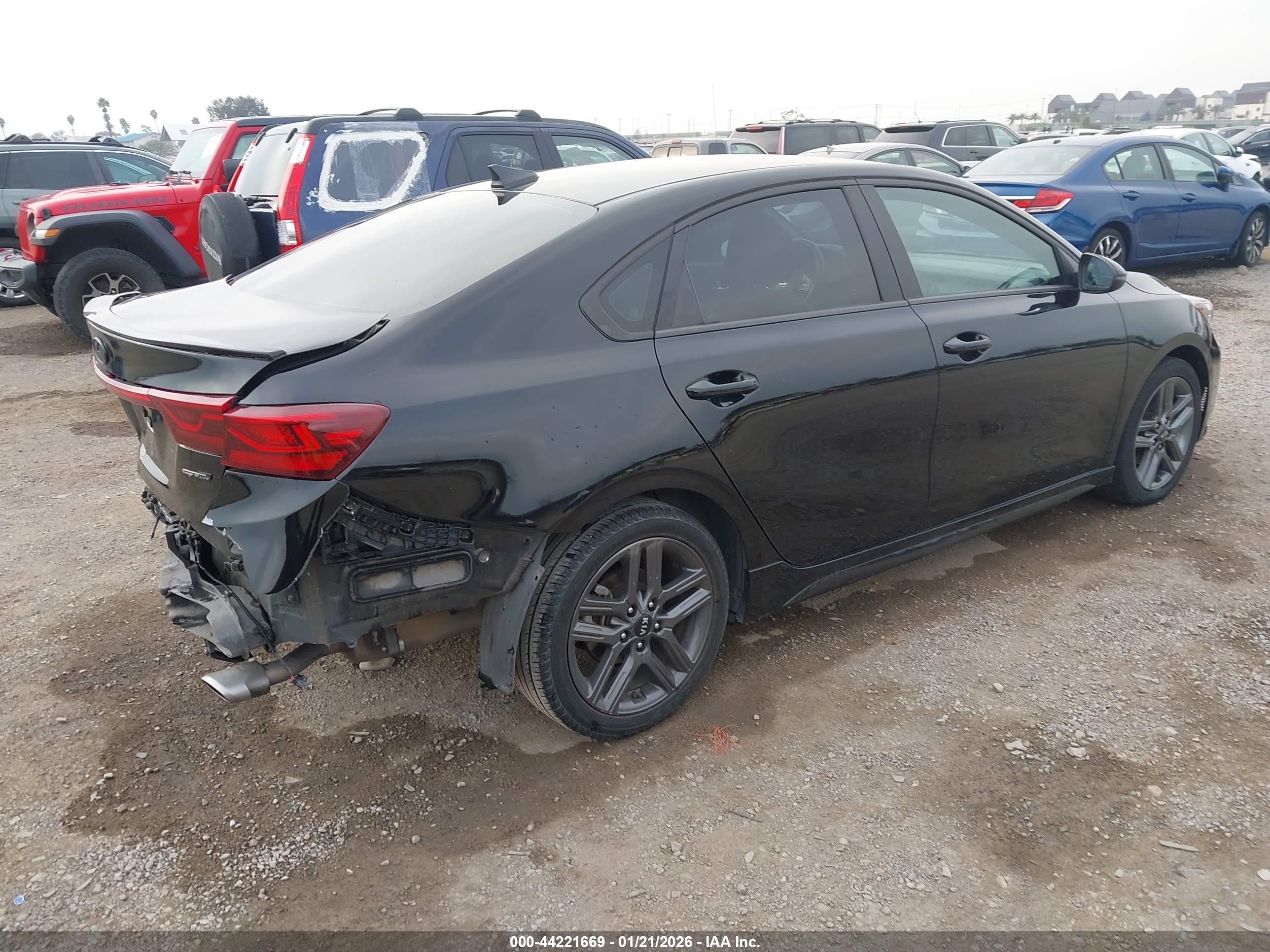KIA FORTE image 4