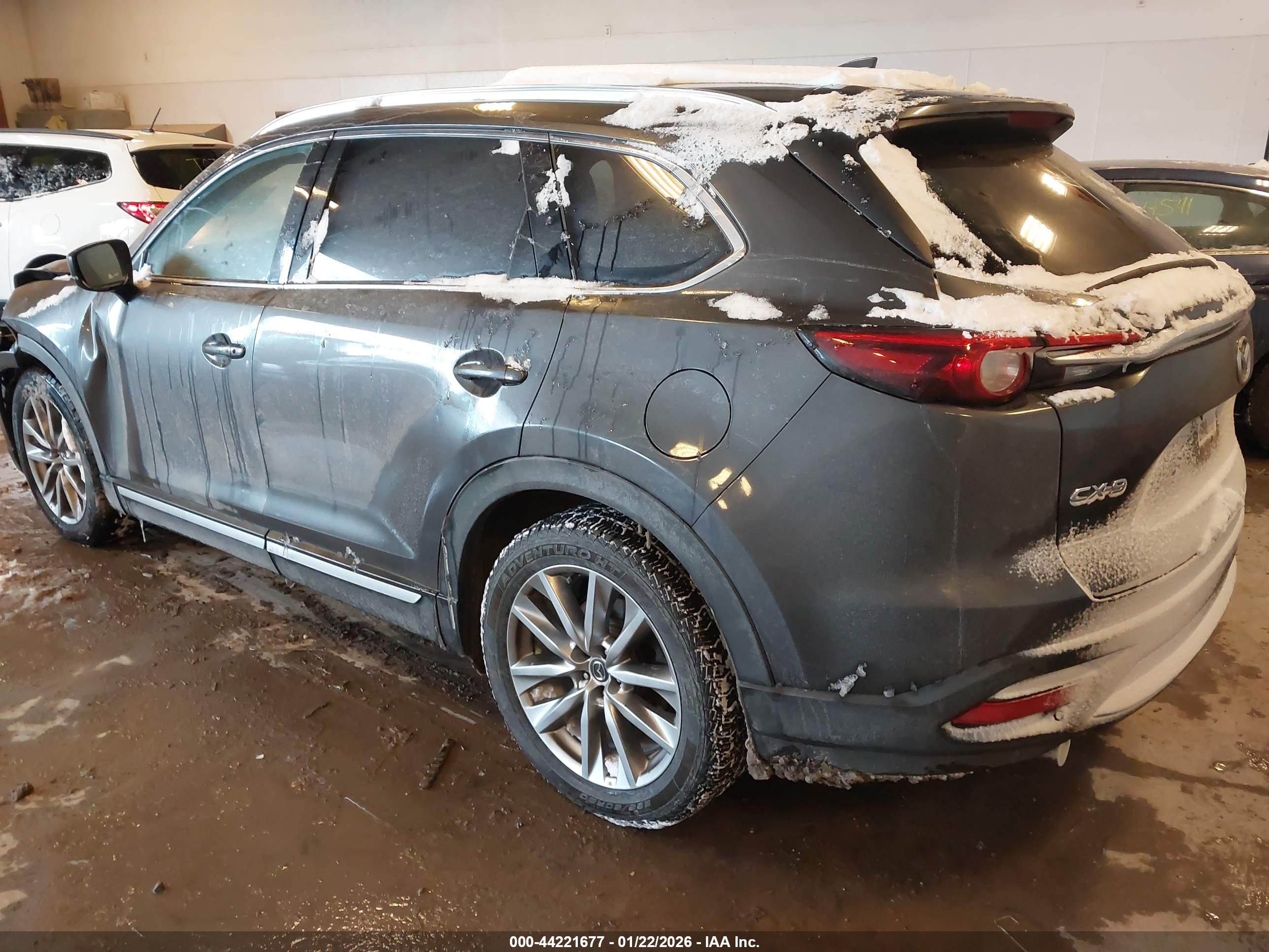 MAZDA CX-9 image 3