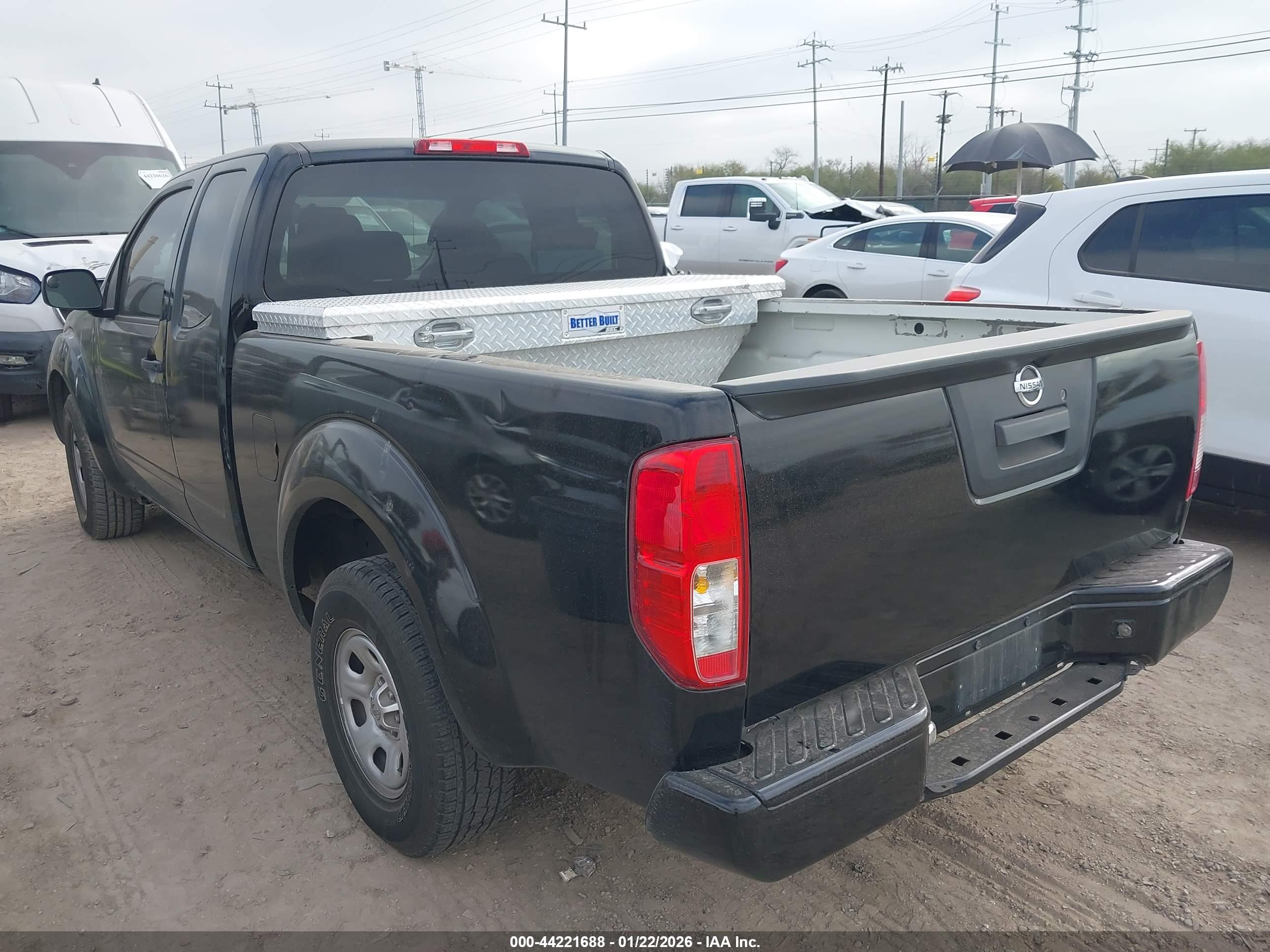 NISSAN FRONTIER image 3