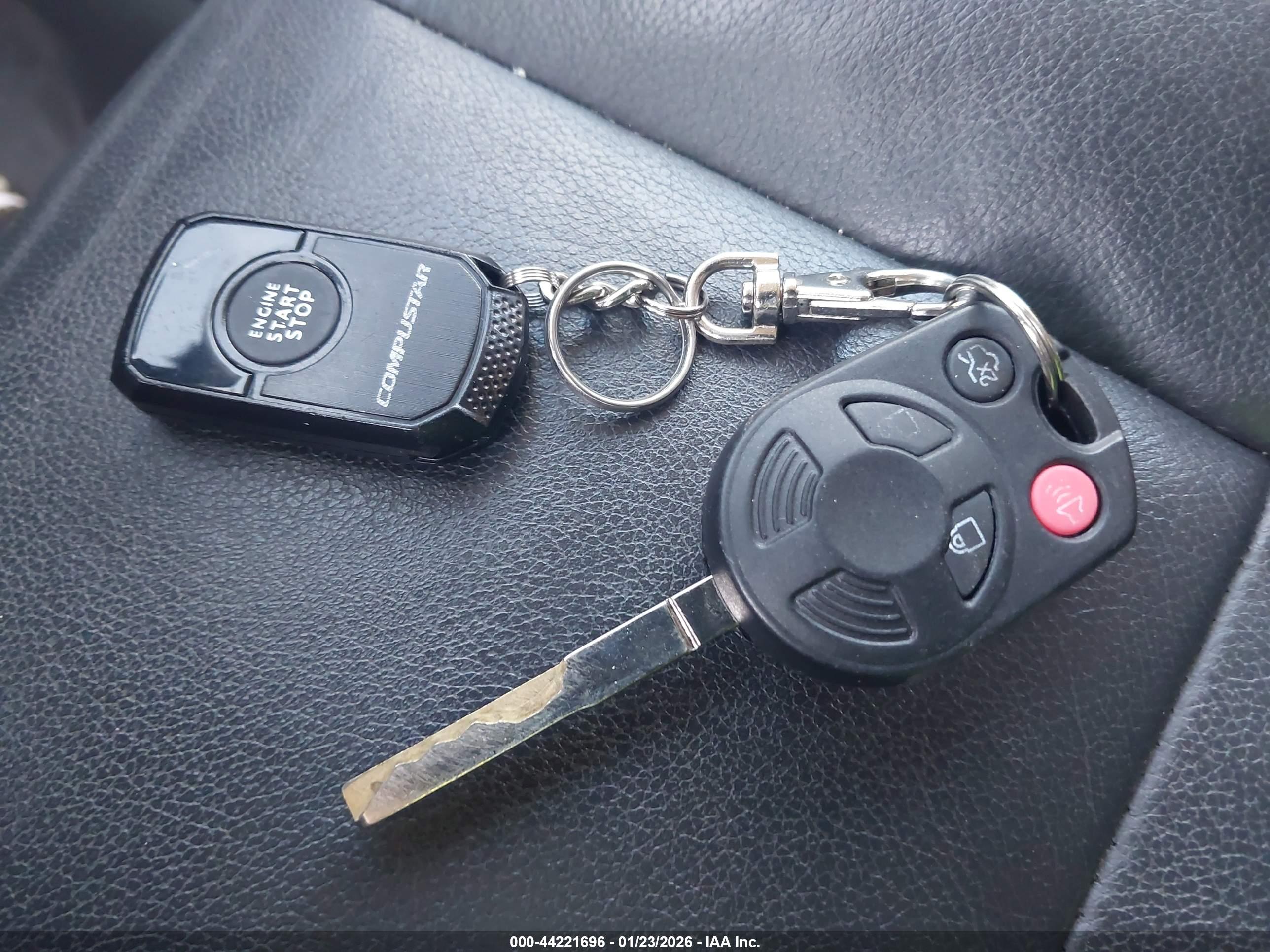 FORD ESCAPE image 11