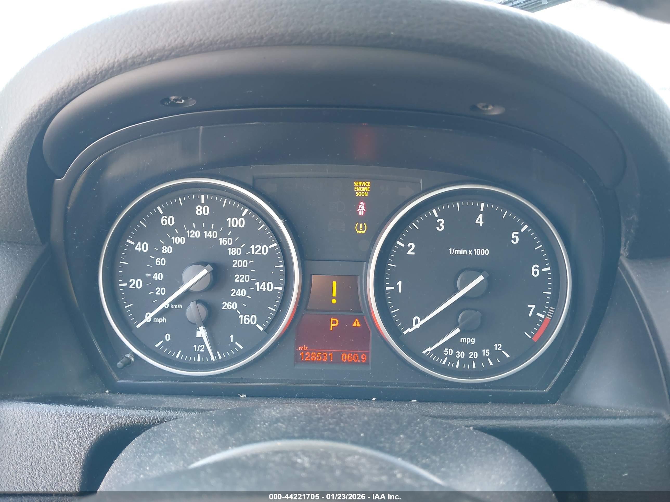 BMW X1 image 7