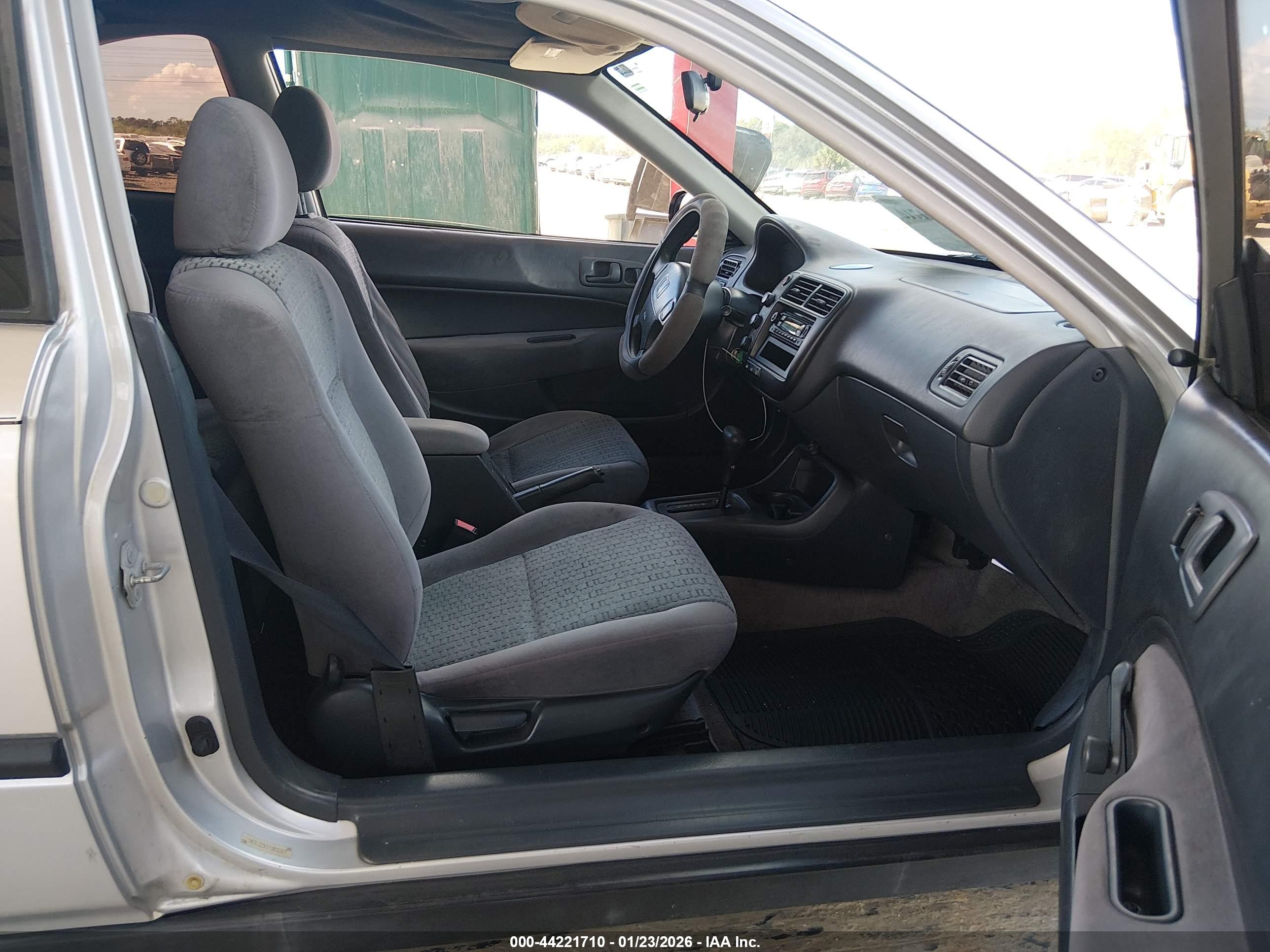 HONDA CIVIC image 5