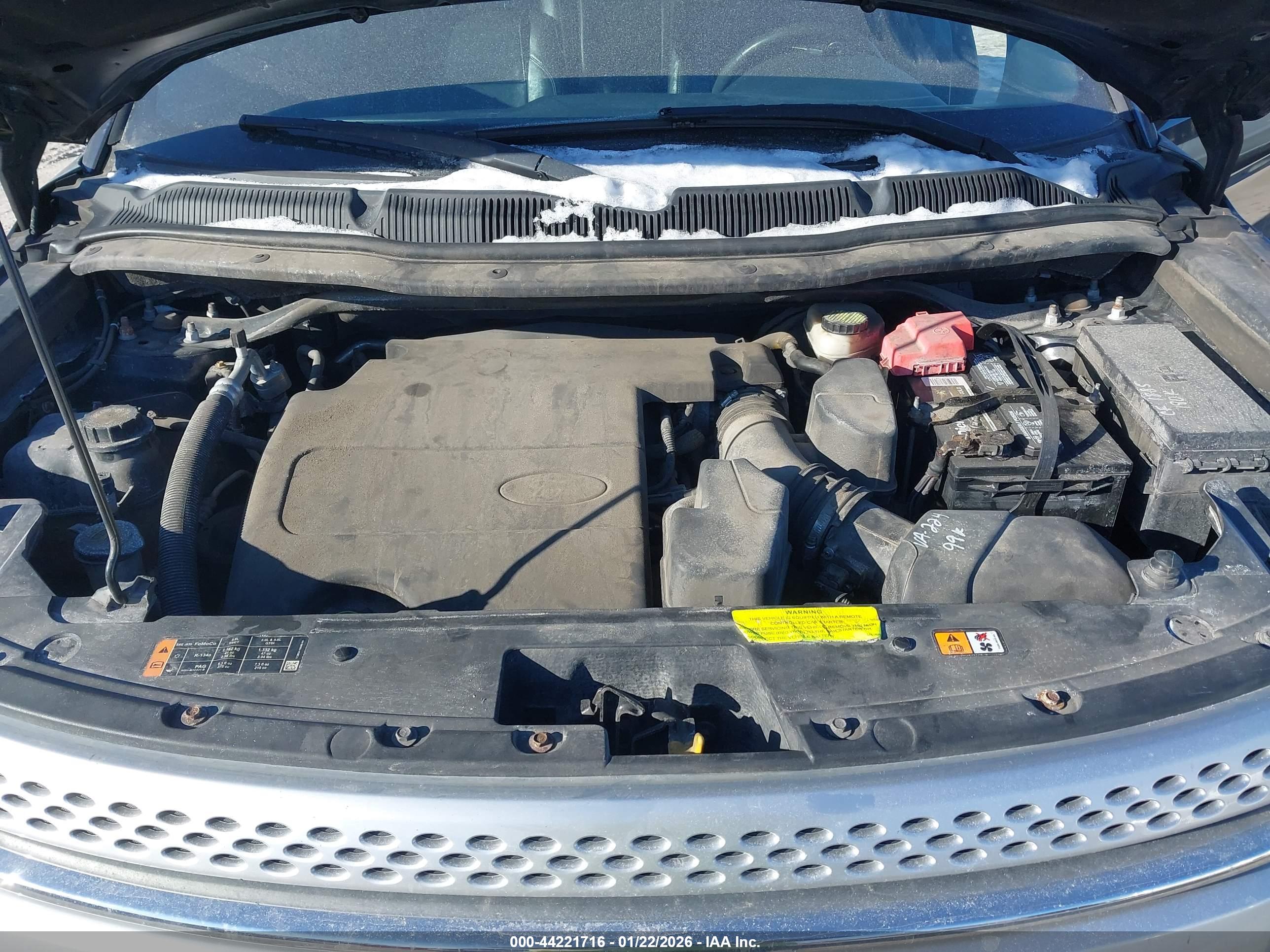 FORD EXPLORER image 10