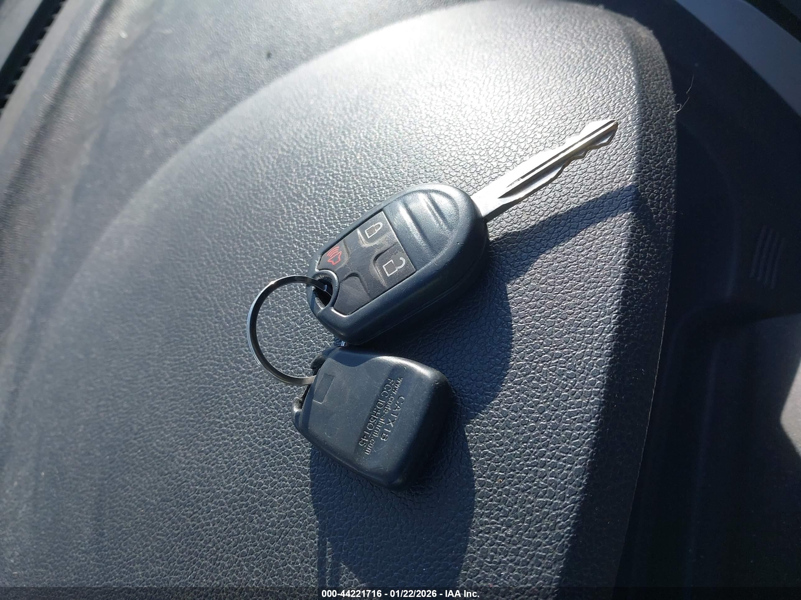 FORD EXPLORER image 11