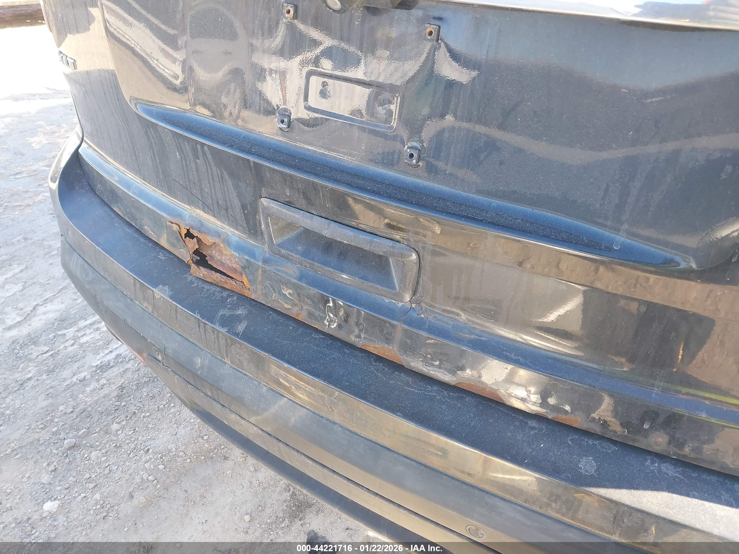 FORD EXPLORER image 6