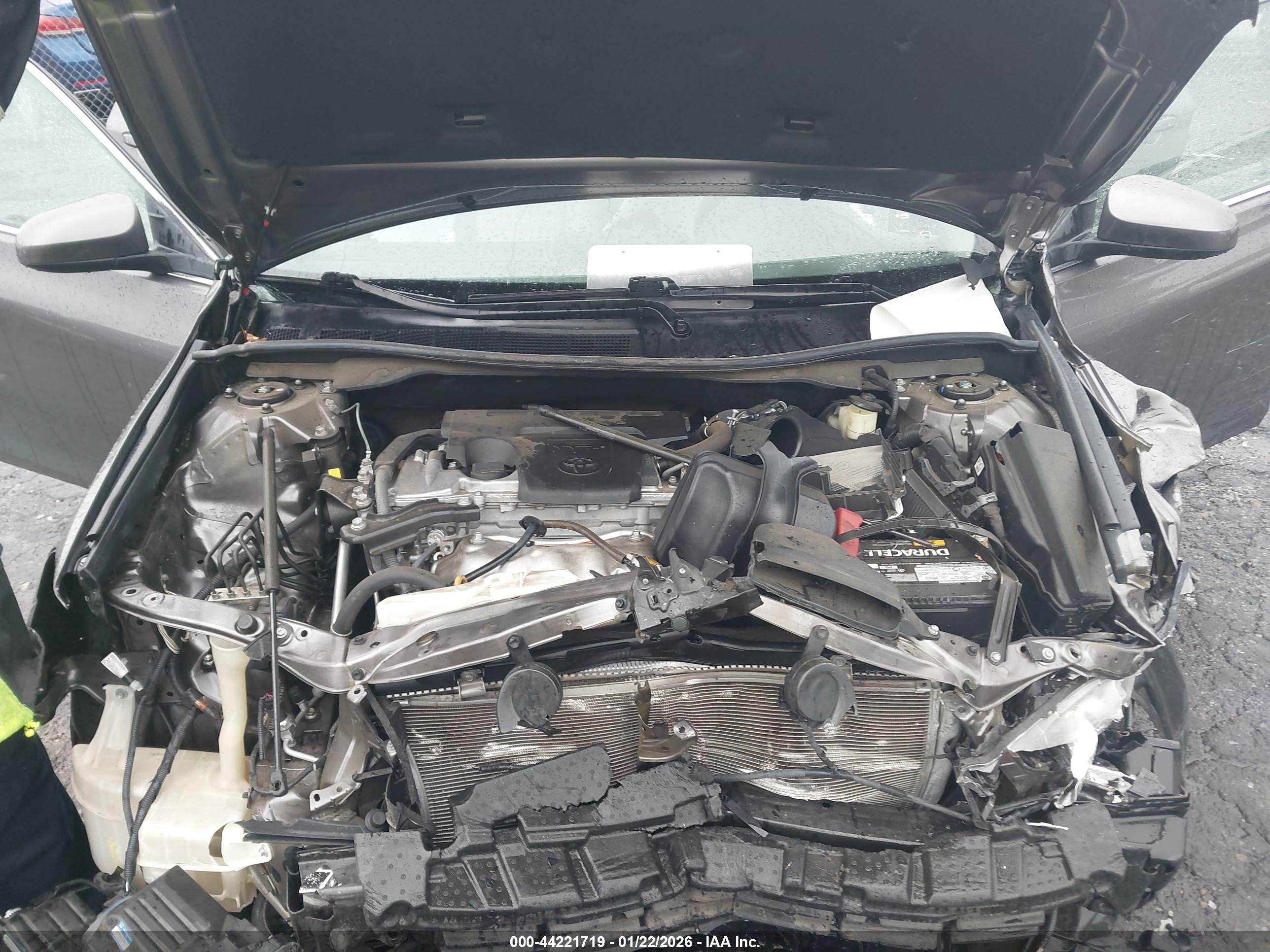 TOYOTA CAMRY image 10