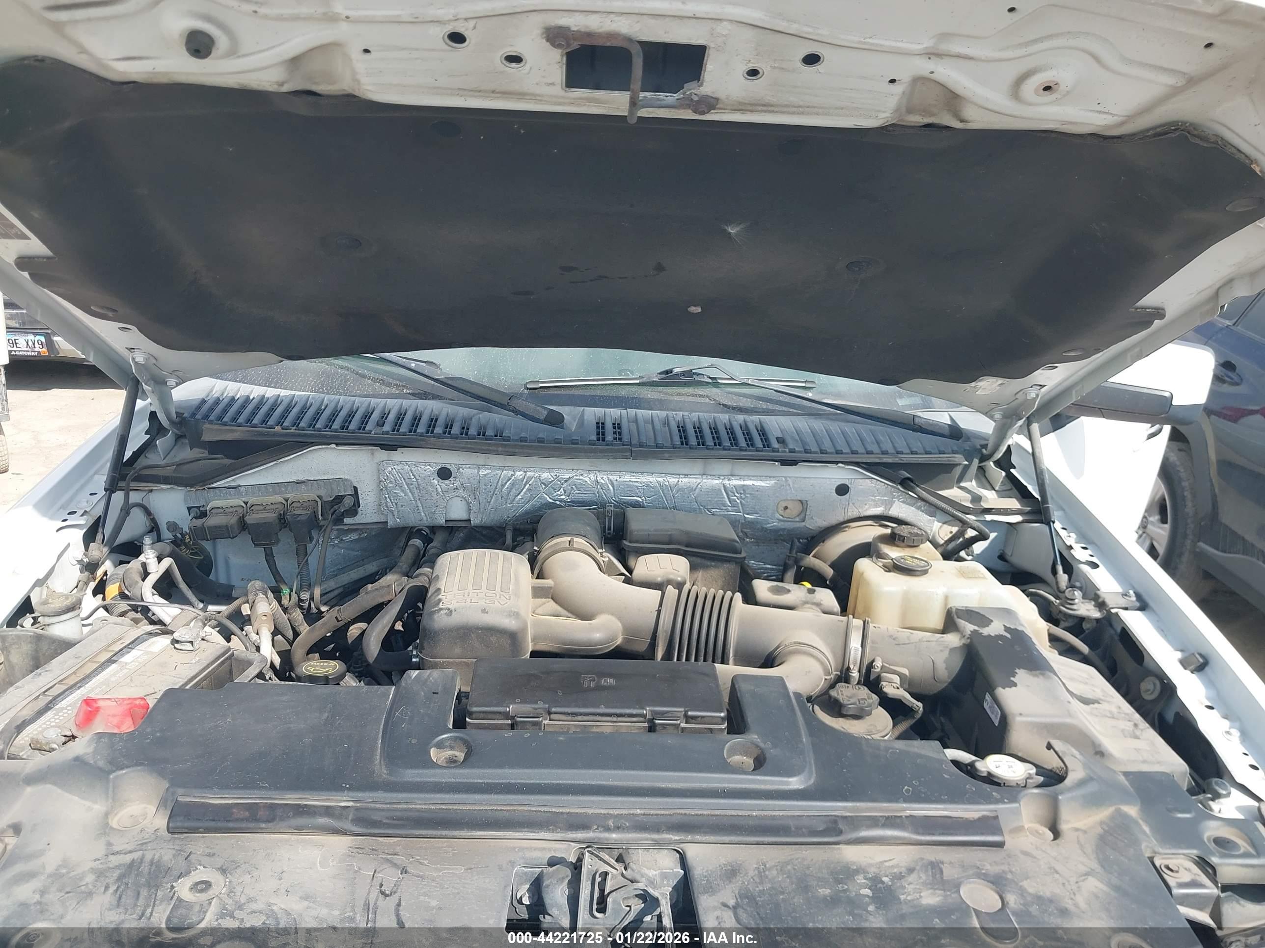 FORD EXPEDITION image 10