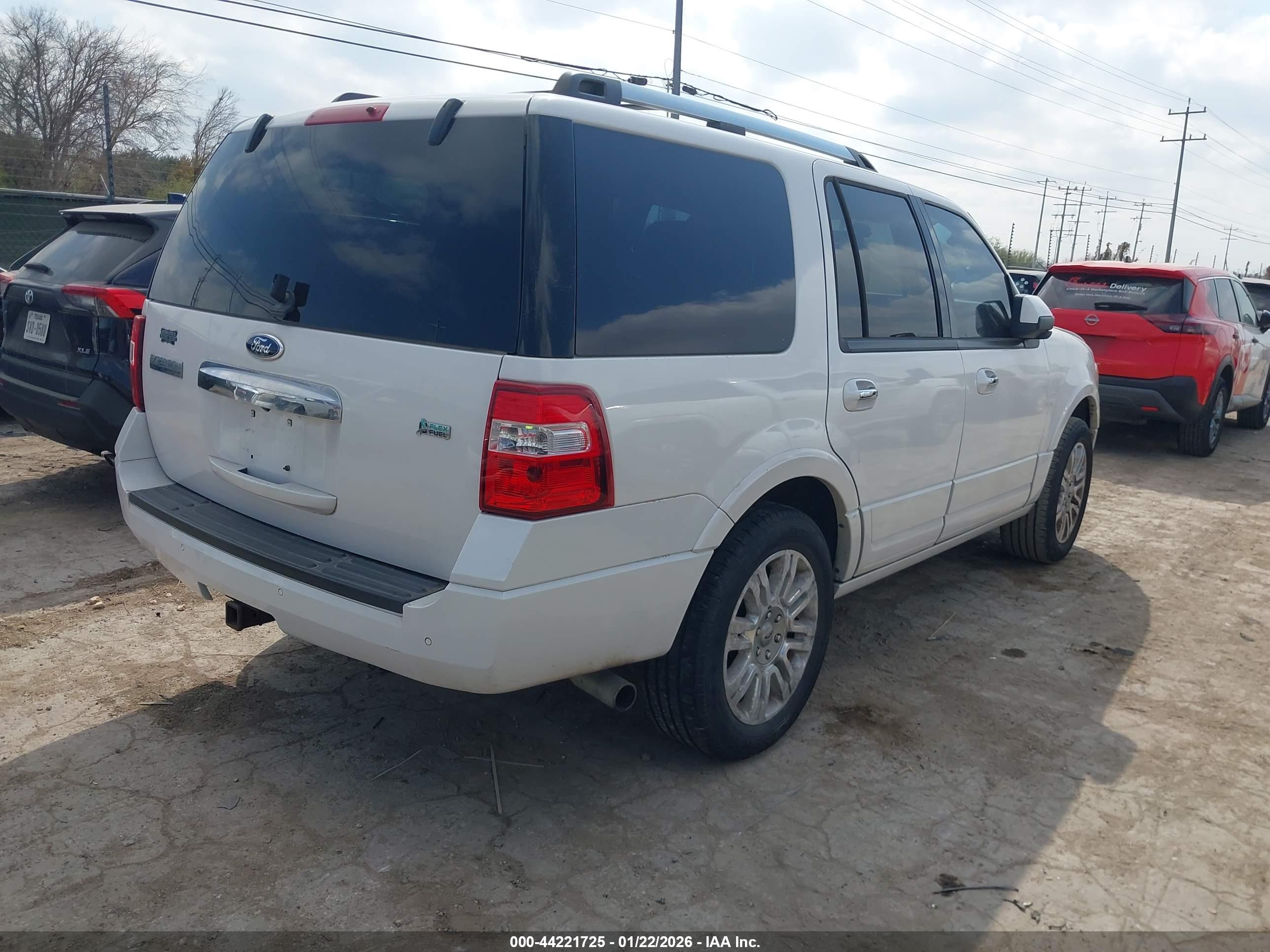 FORD EXPEDITION image 4