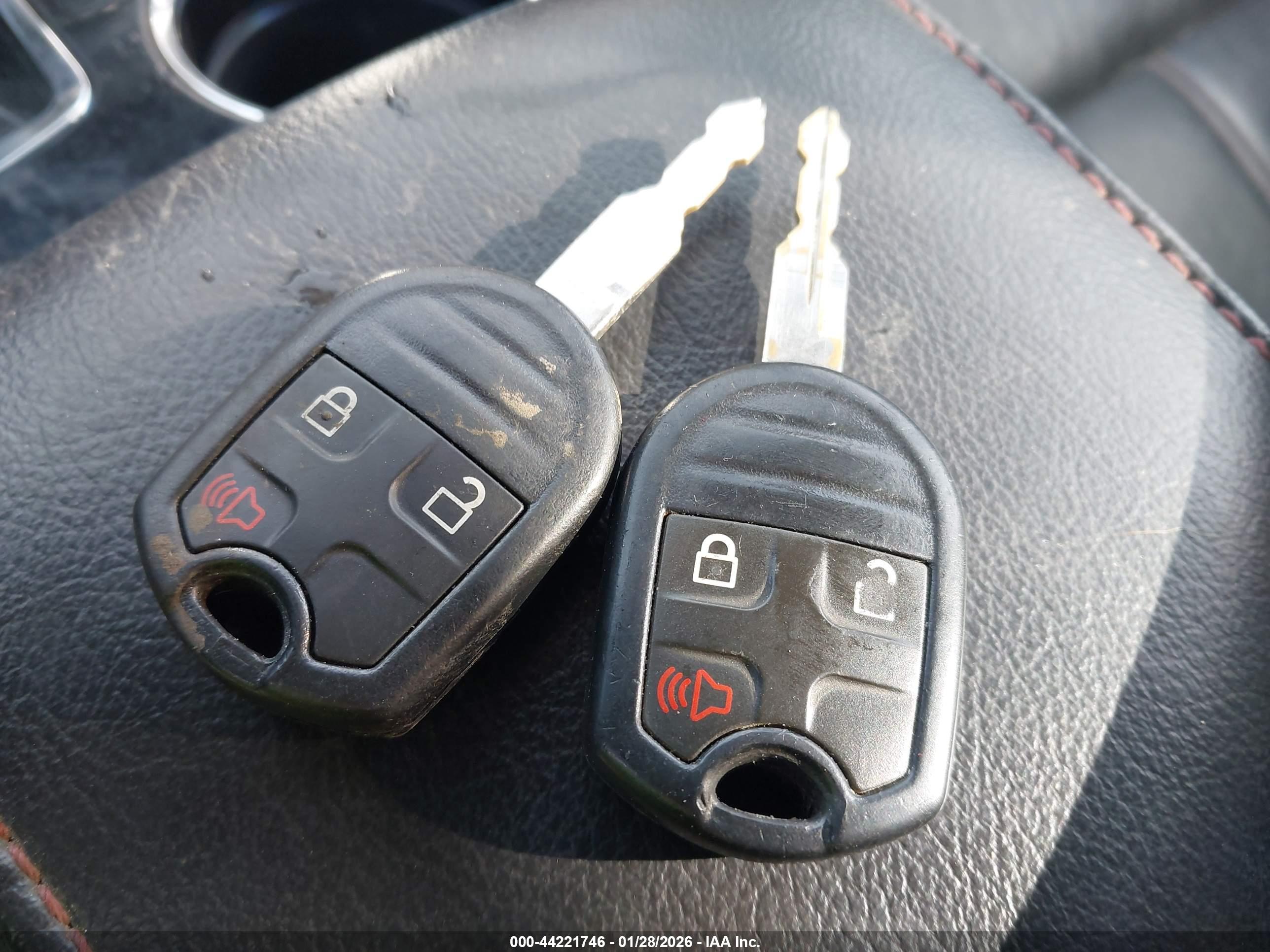 FORD EDGE image 11