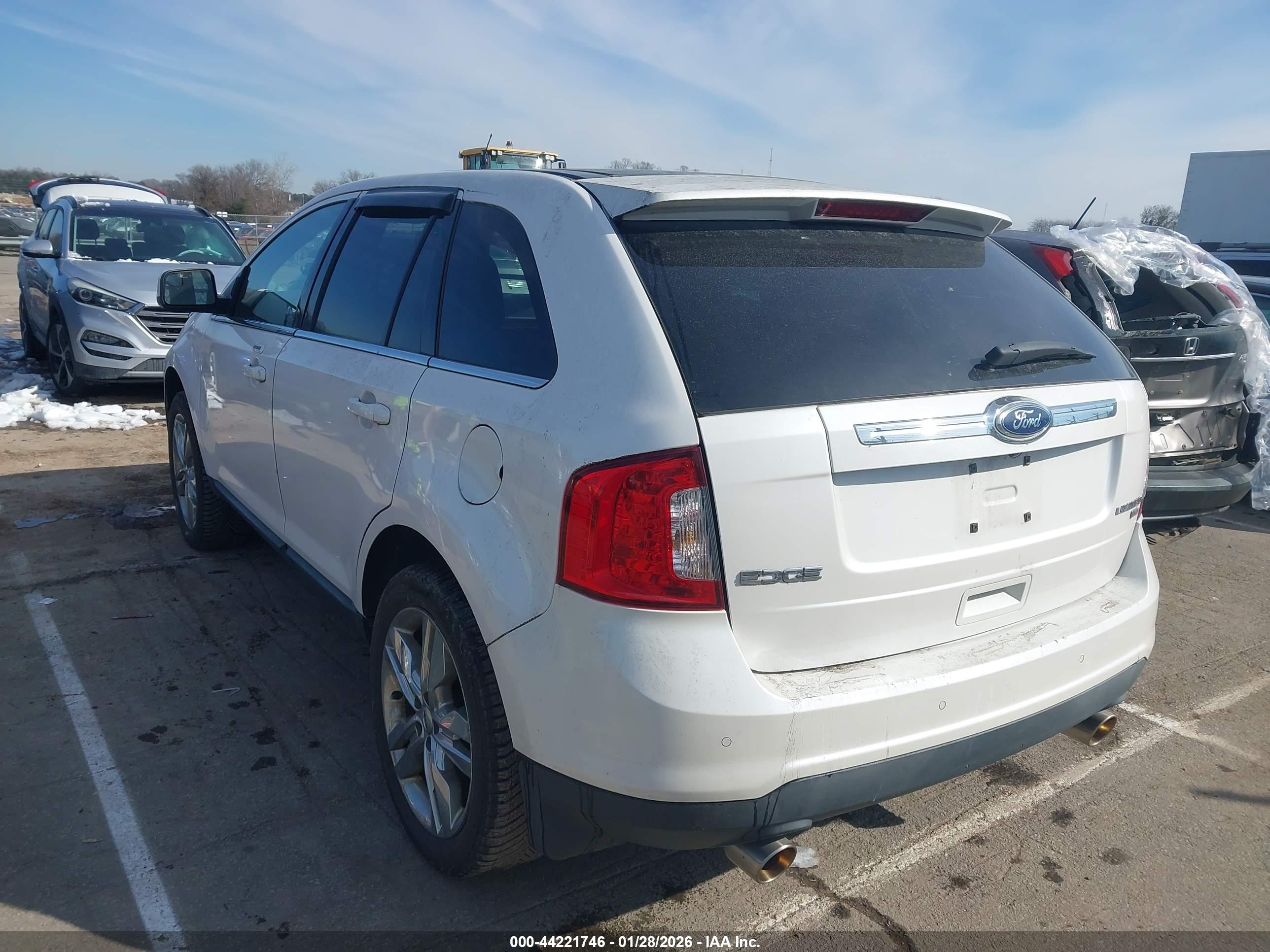 FORD EDGE image 3