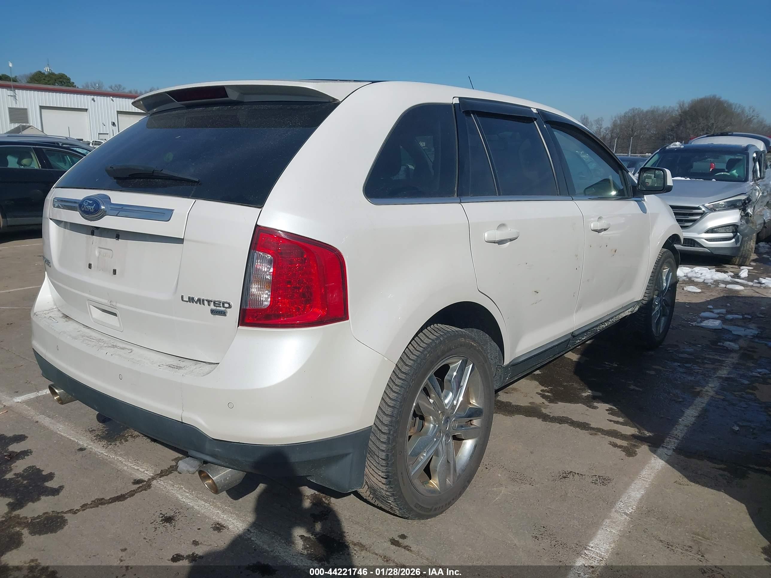 FORD EDGE image 4